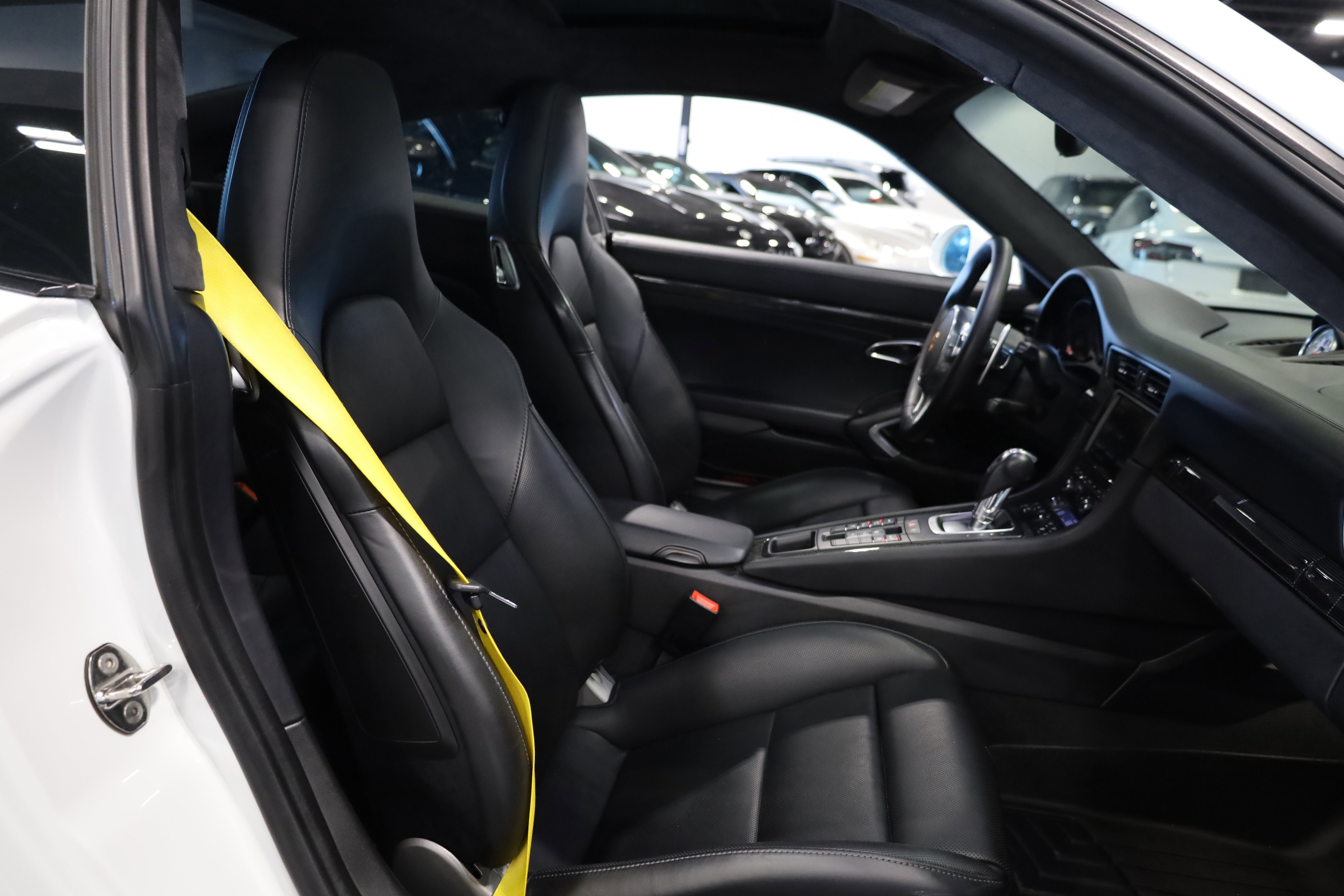 2015 Porsche 911 Turbo S