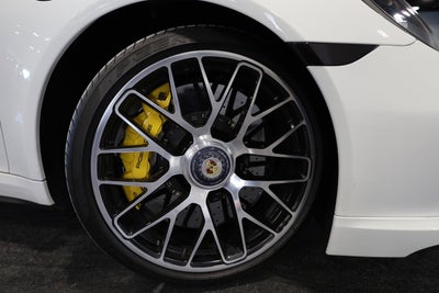 2015 Porsche 911 Turbo S