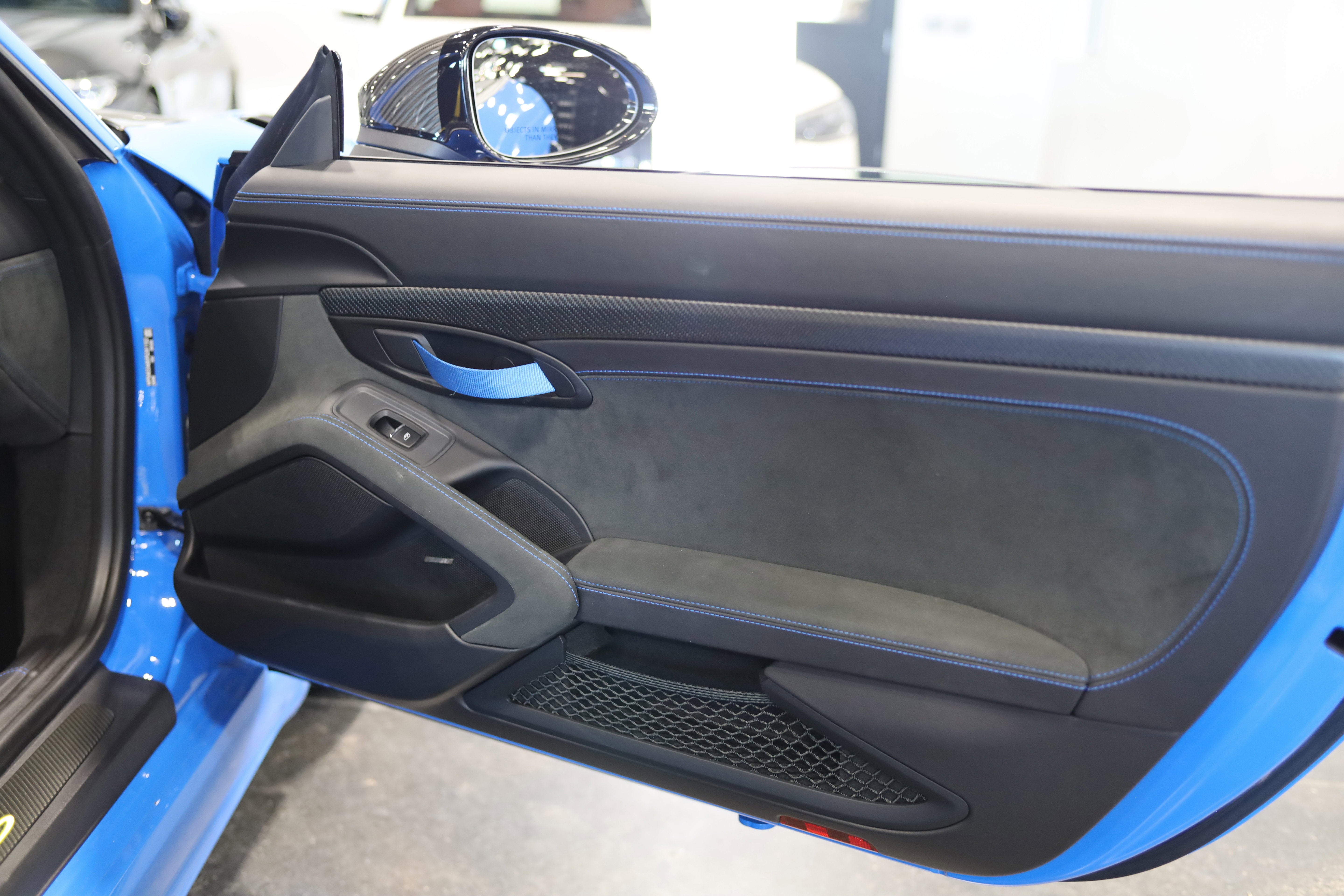 2023 Porsche 718 Cayman GT4 RS