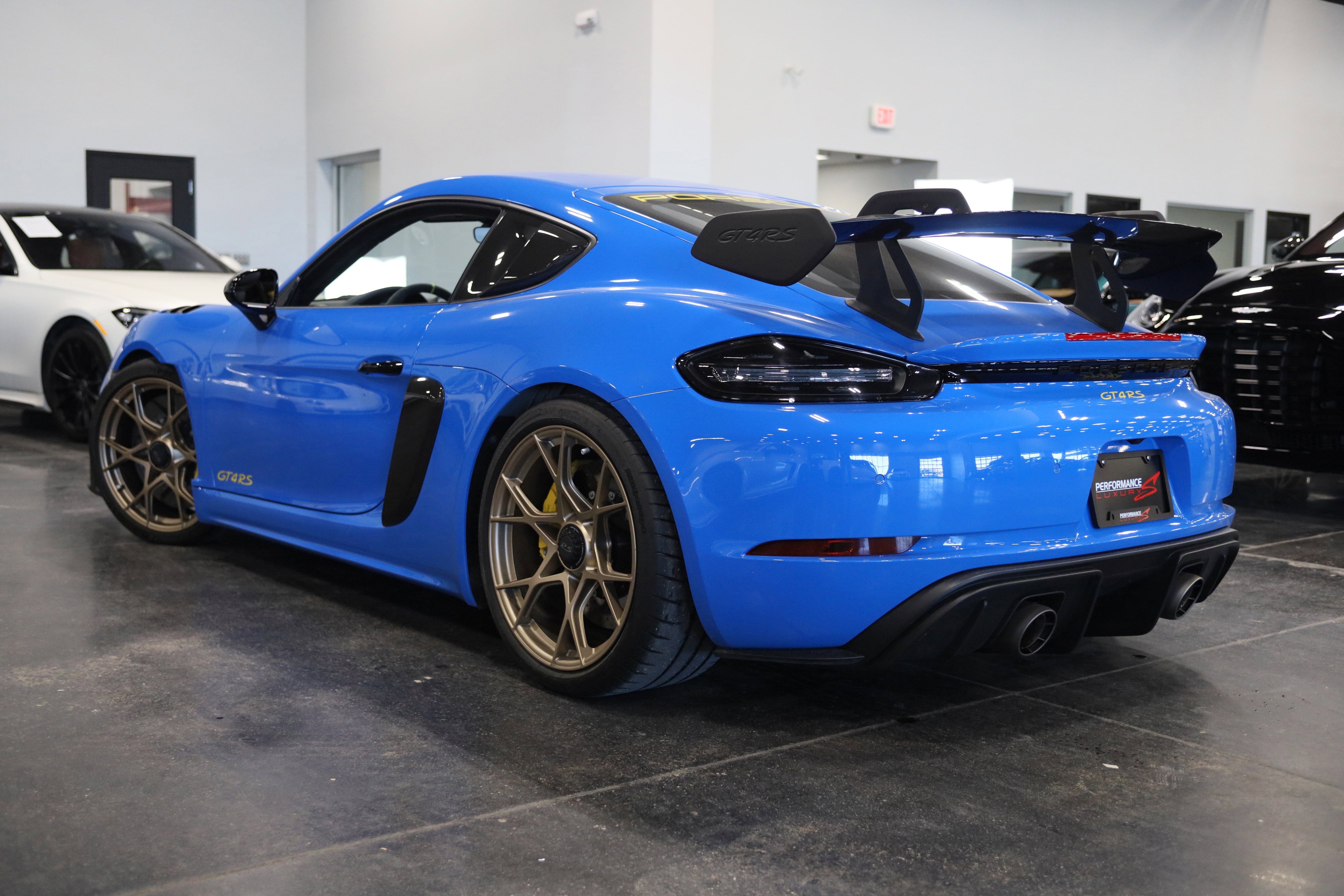 2023 Porsche 718 Cayman GT4 RS