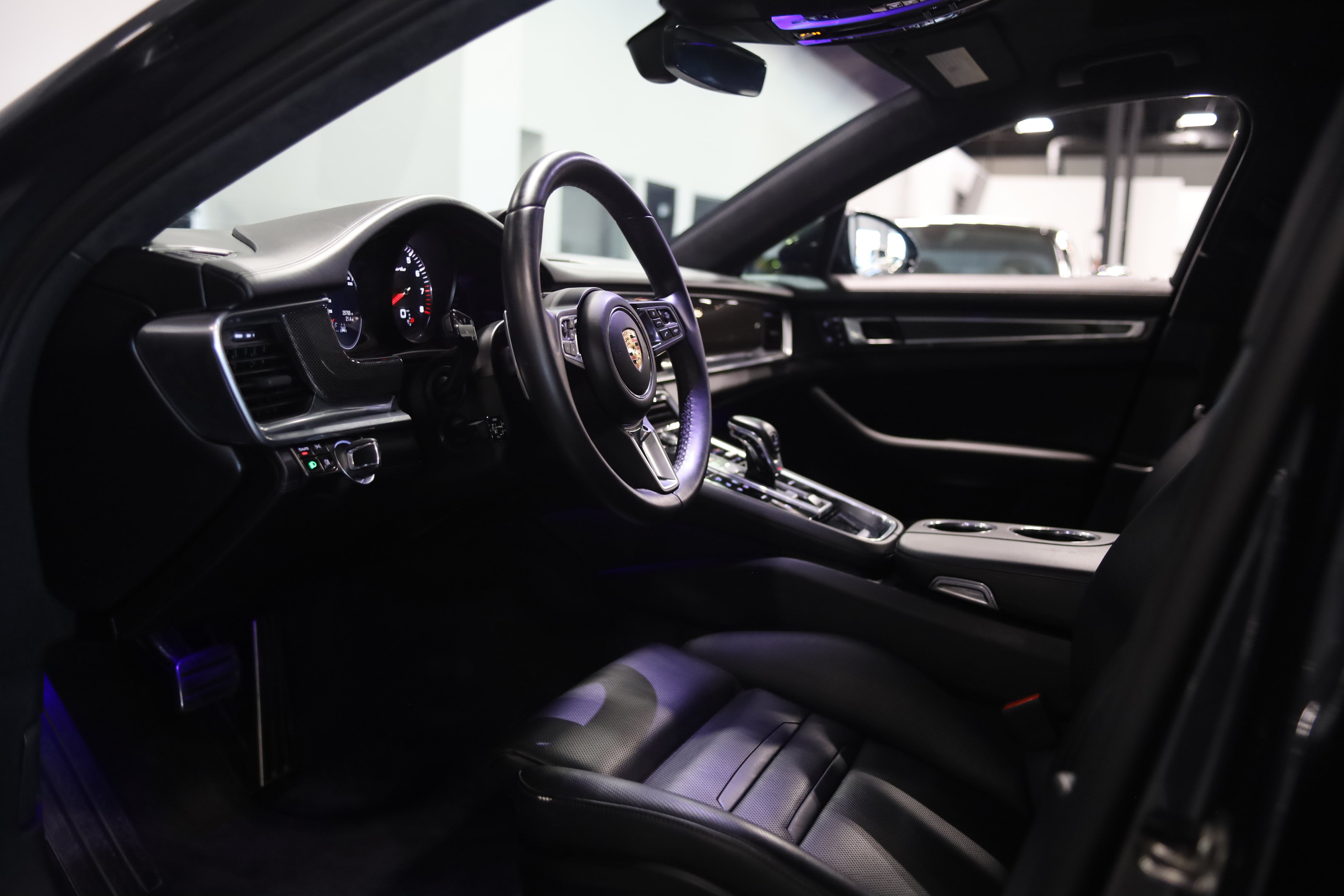 2020 Porsche Panamera Turbo