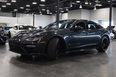 2020 Porsche Panamera Turbo