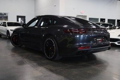 2020 Porsche Panamera Turbo