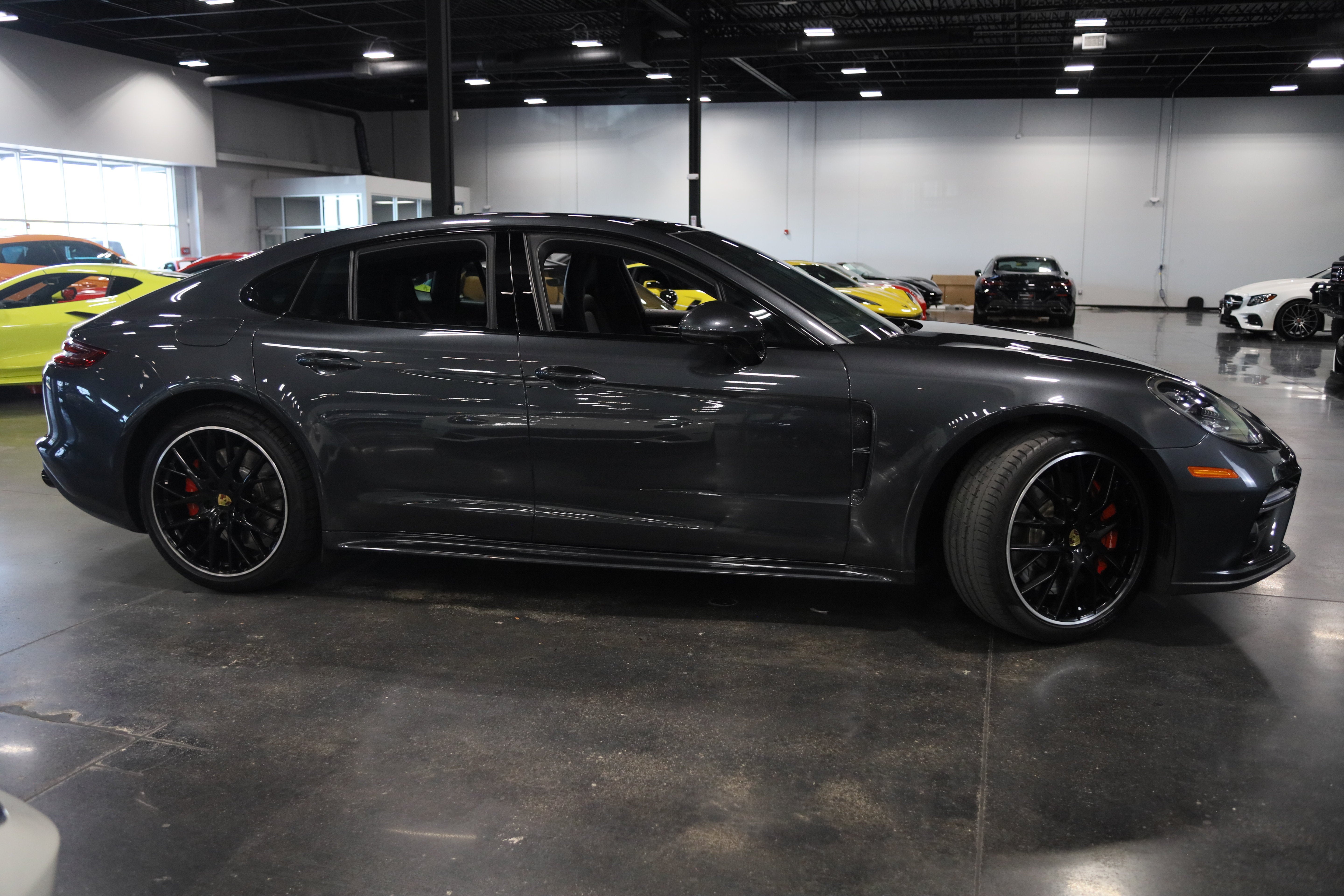 2020 Porsche Panamera Turbo