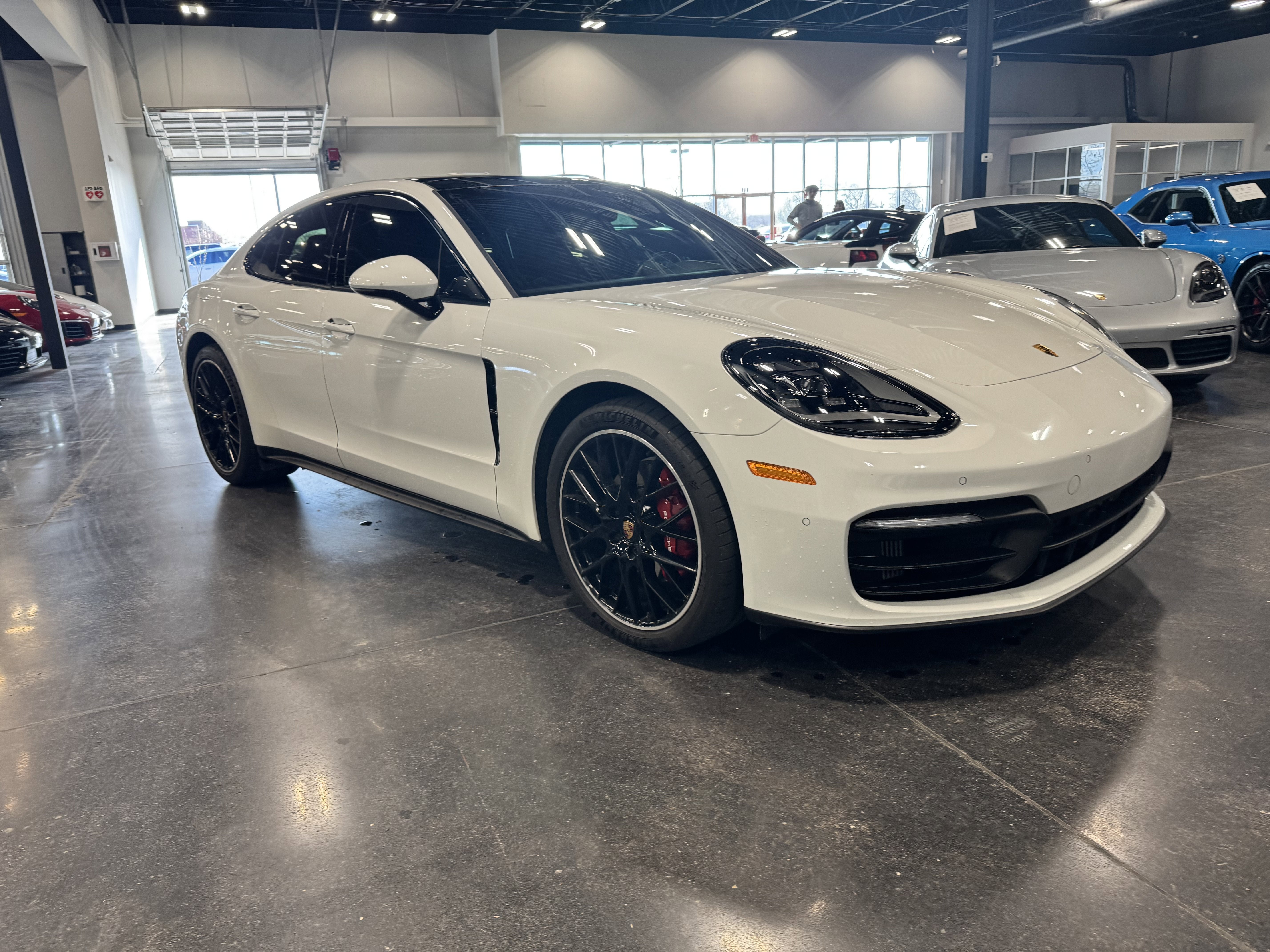 2022 Porsche Panamera 4