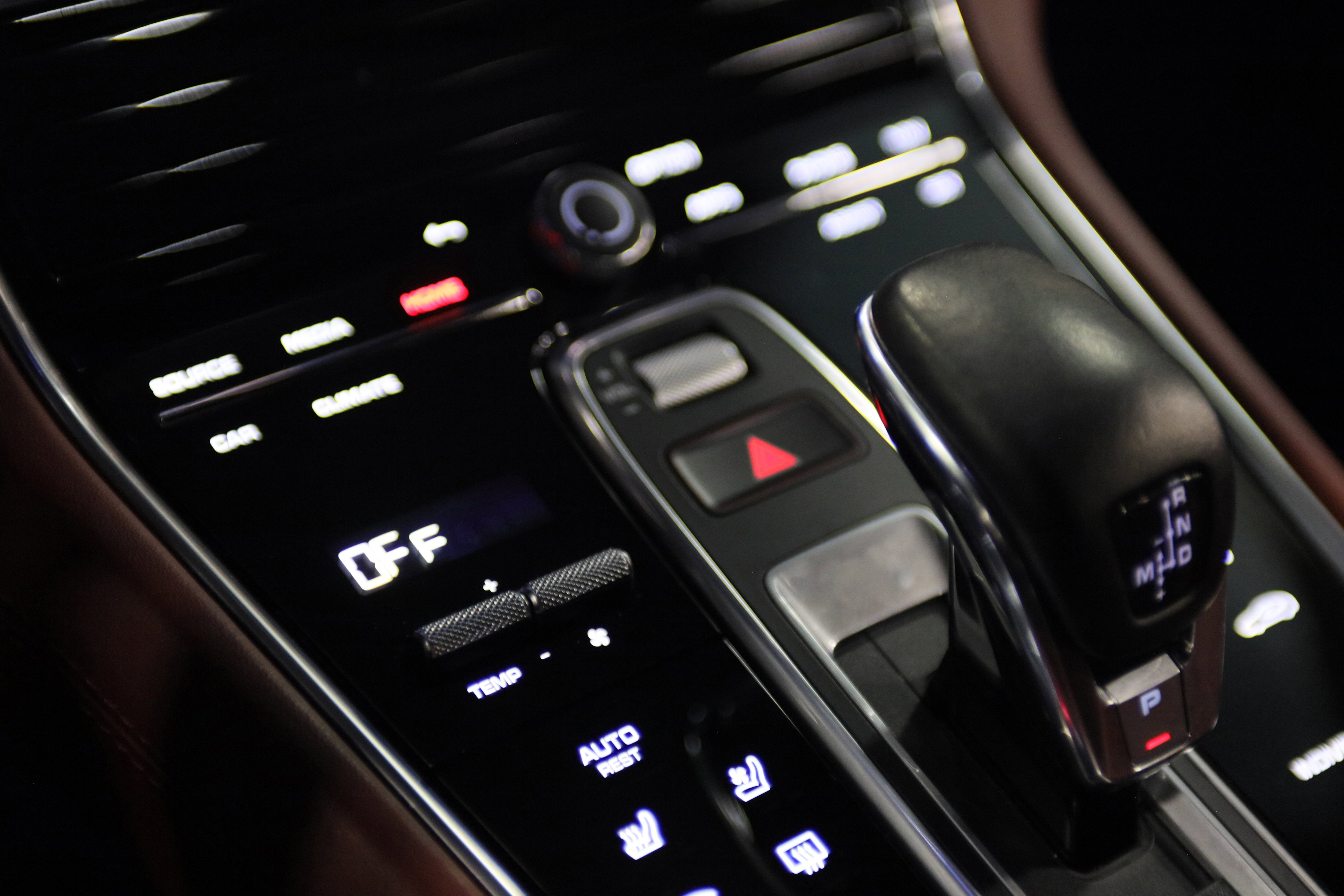 2022 Porsche Panamera 4