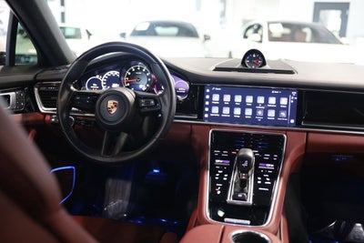 2022 Porsche Panamera 4