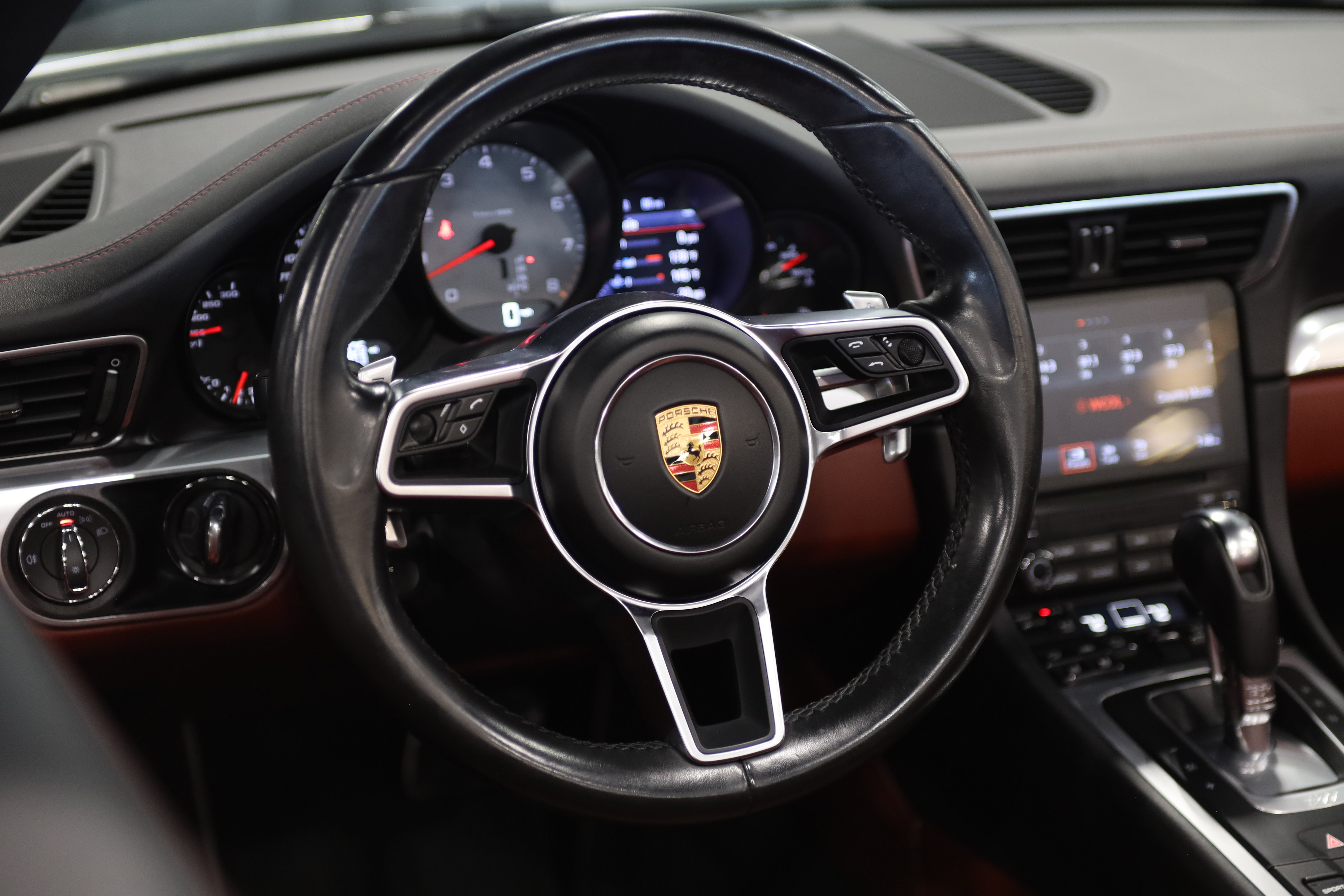 2018 Porsche 911 Carrera S