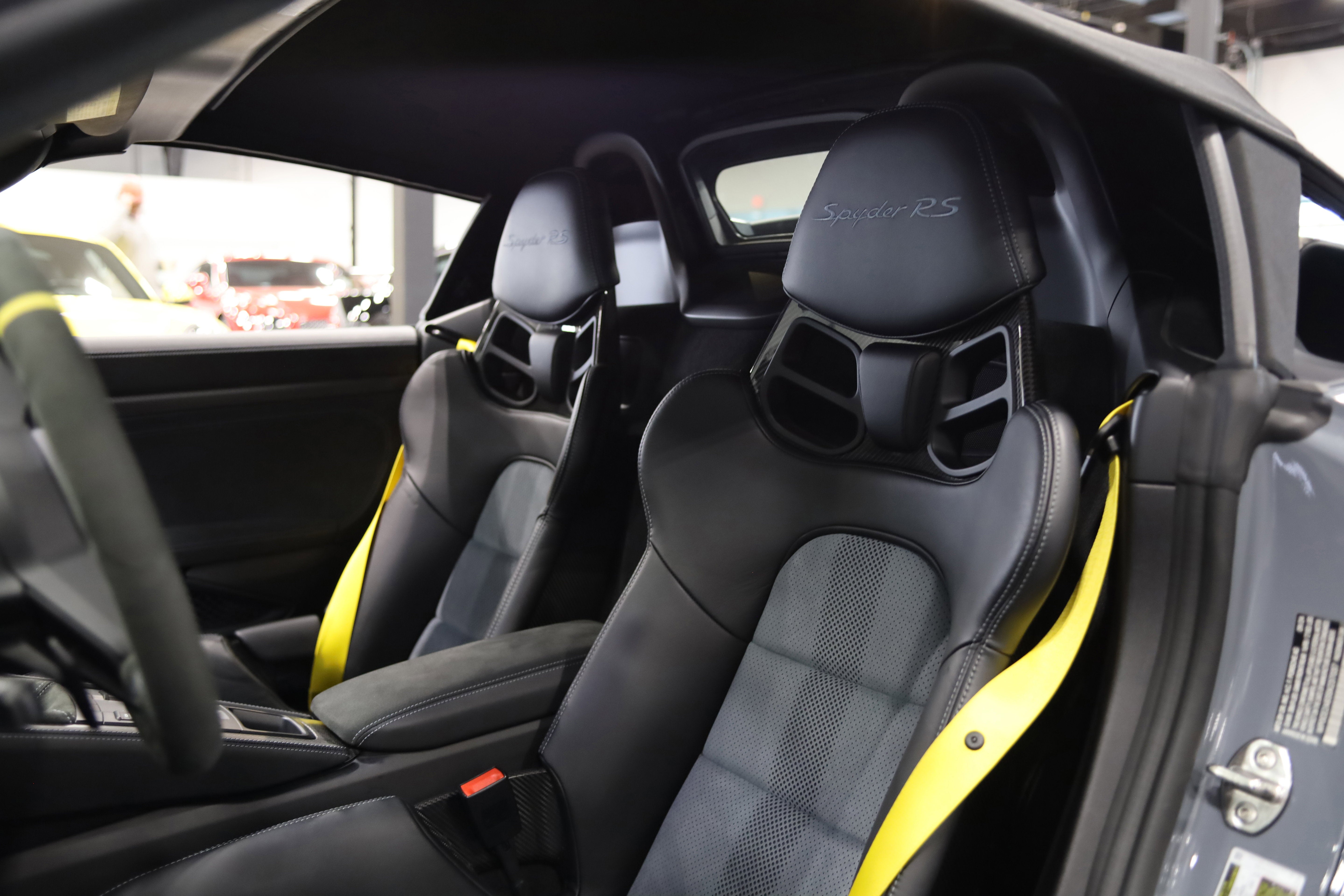 2025 Porsche 718 Spyder RS