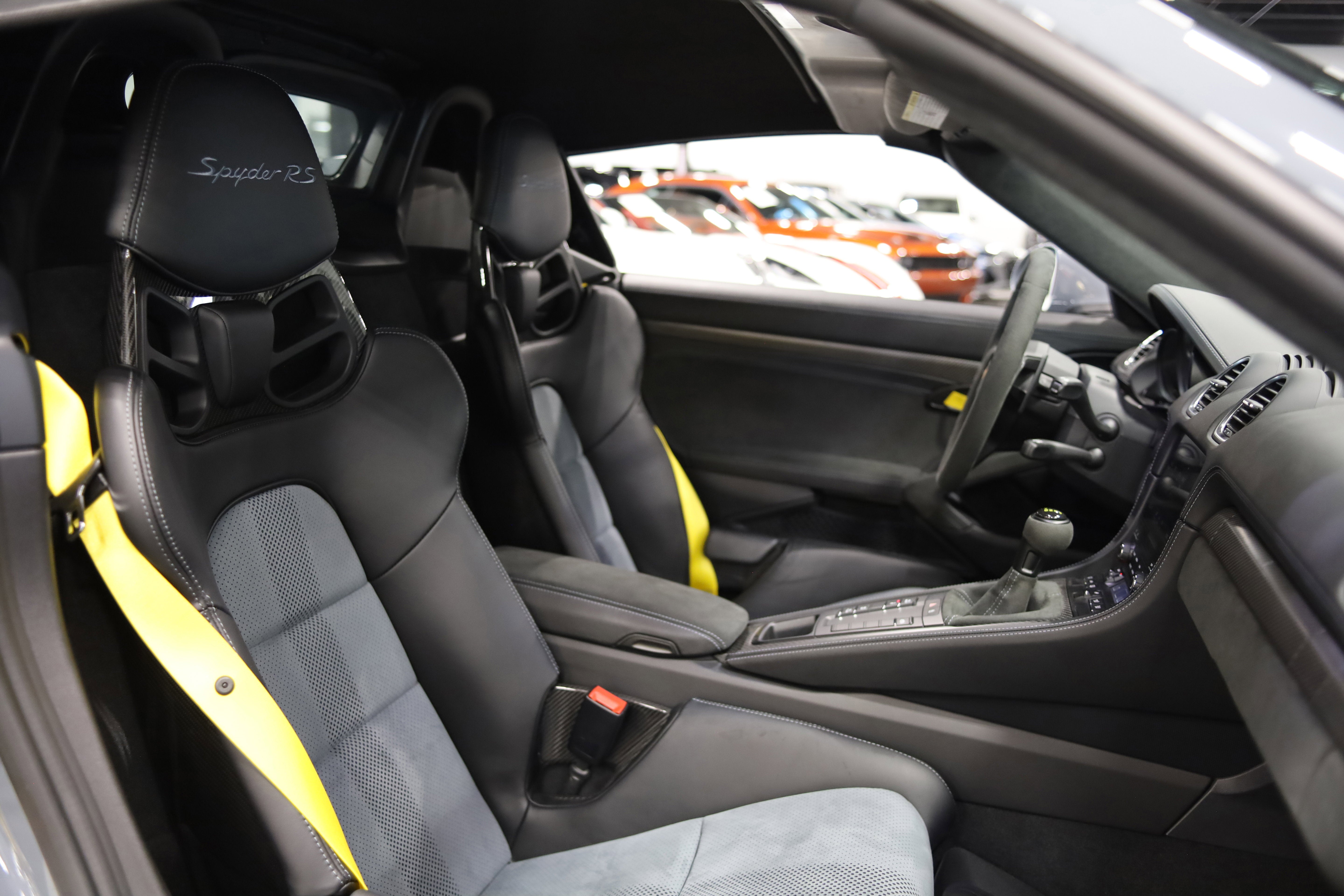 2025 Porsche 718 Spyder RS