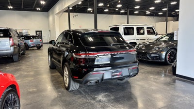 2024 Porsche Macan AWD