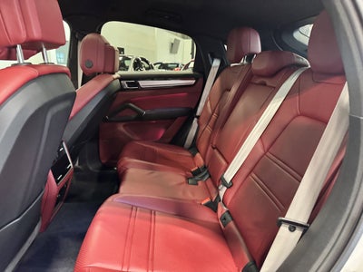 2022 Porsche Cayenne Coupe AWD