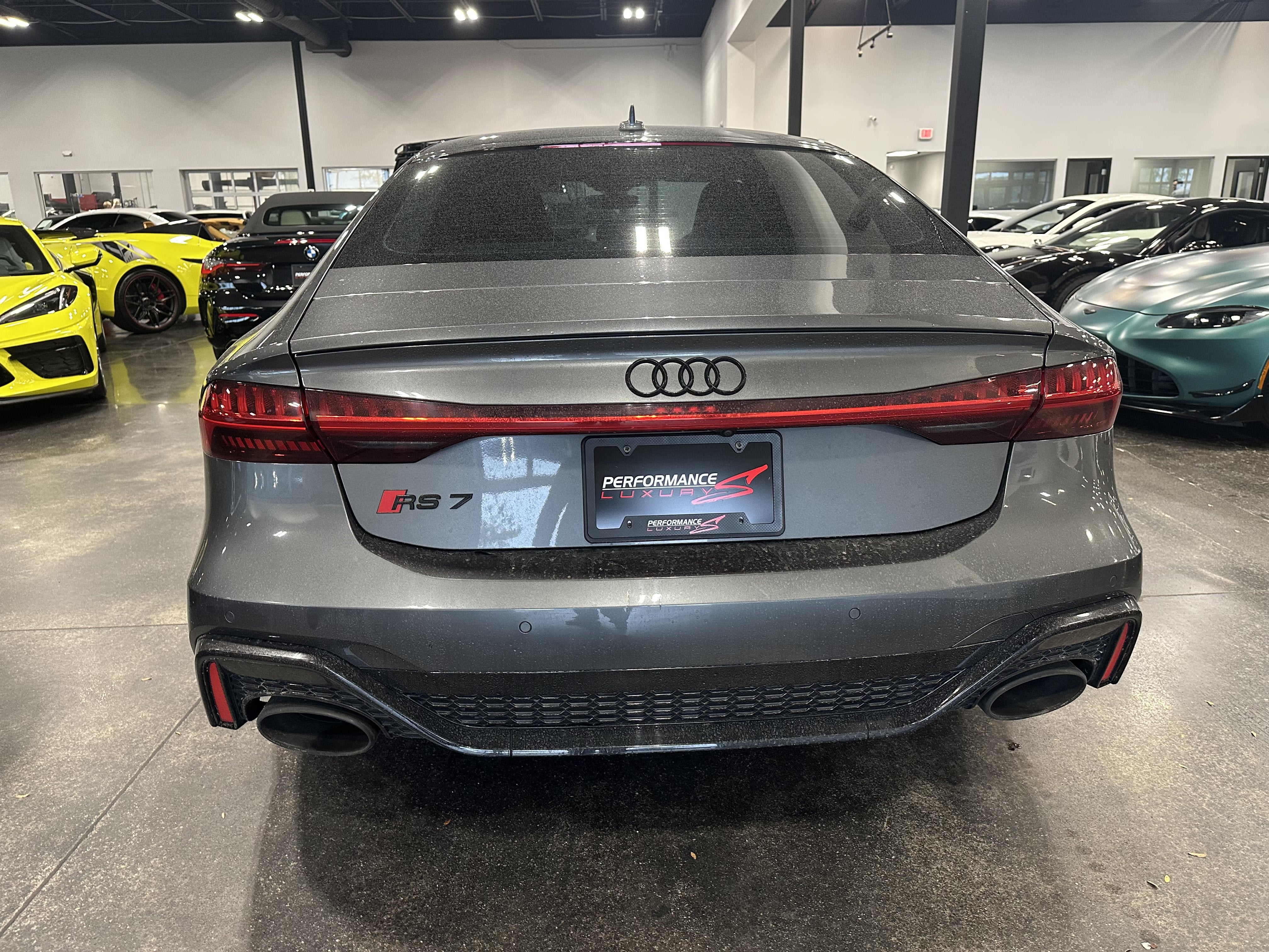2021 Audi RS 7 4.0T
