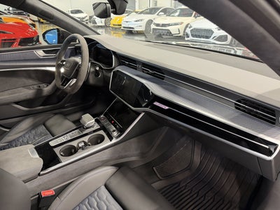2025 Audi RS 7 performance