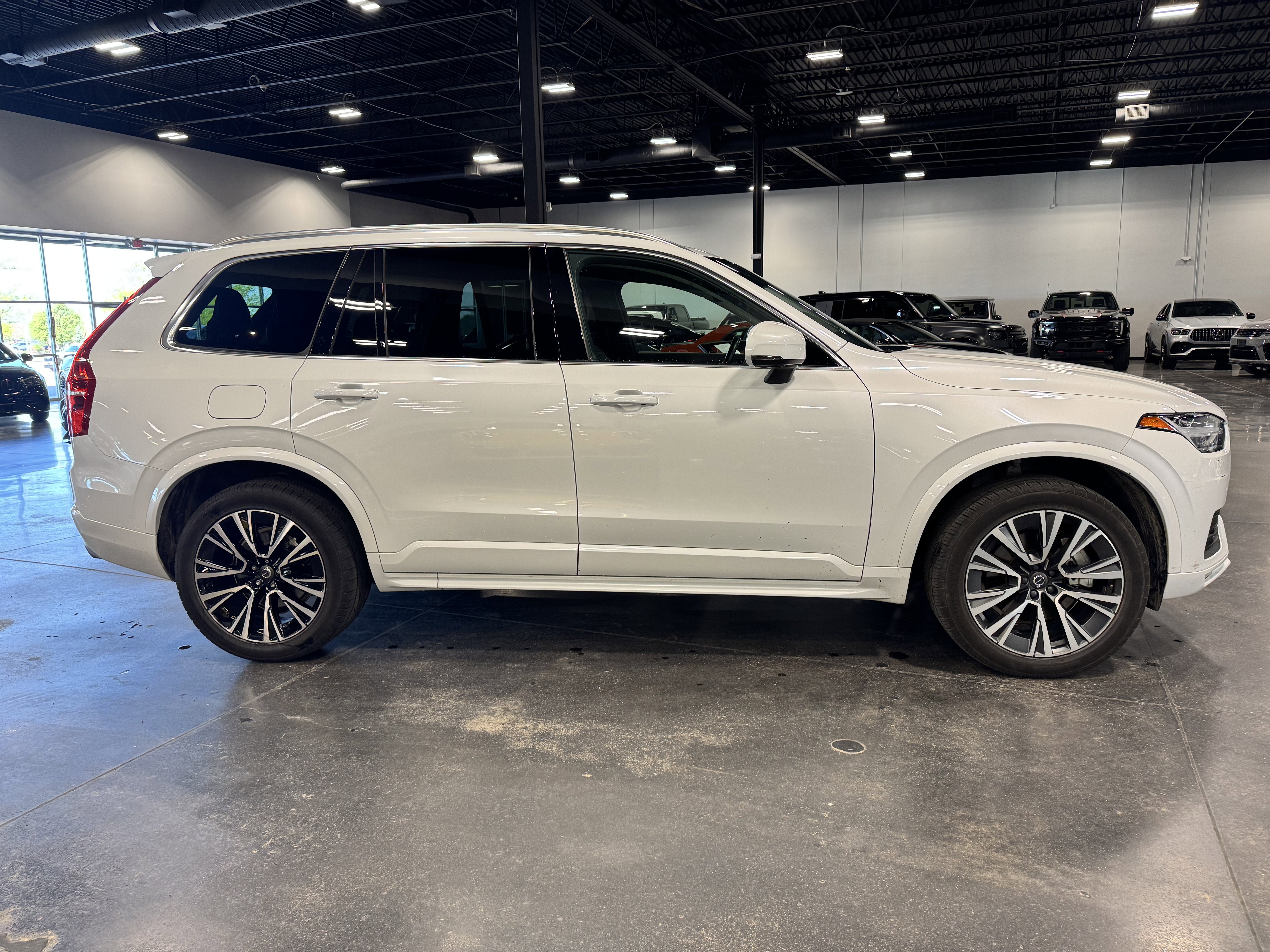 2020 Volvo XC90 Momentum