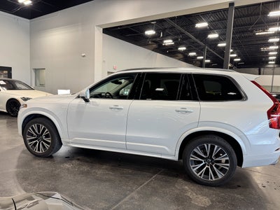 2020 Volvo XC90 Momentum