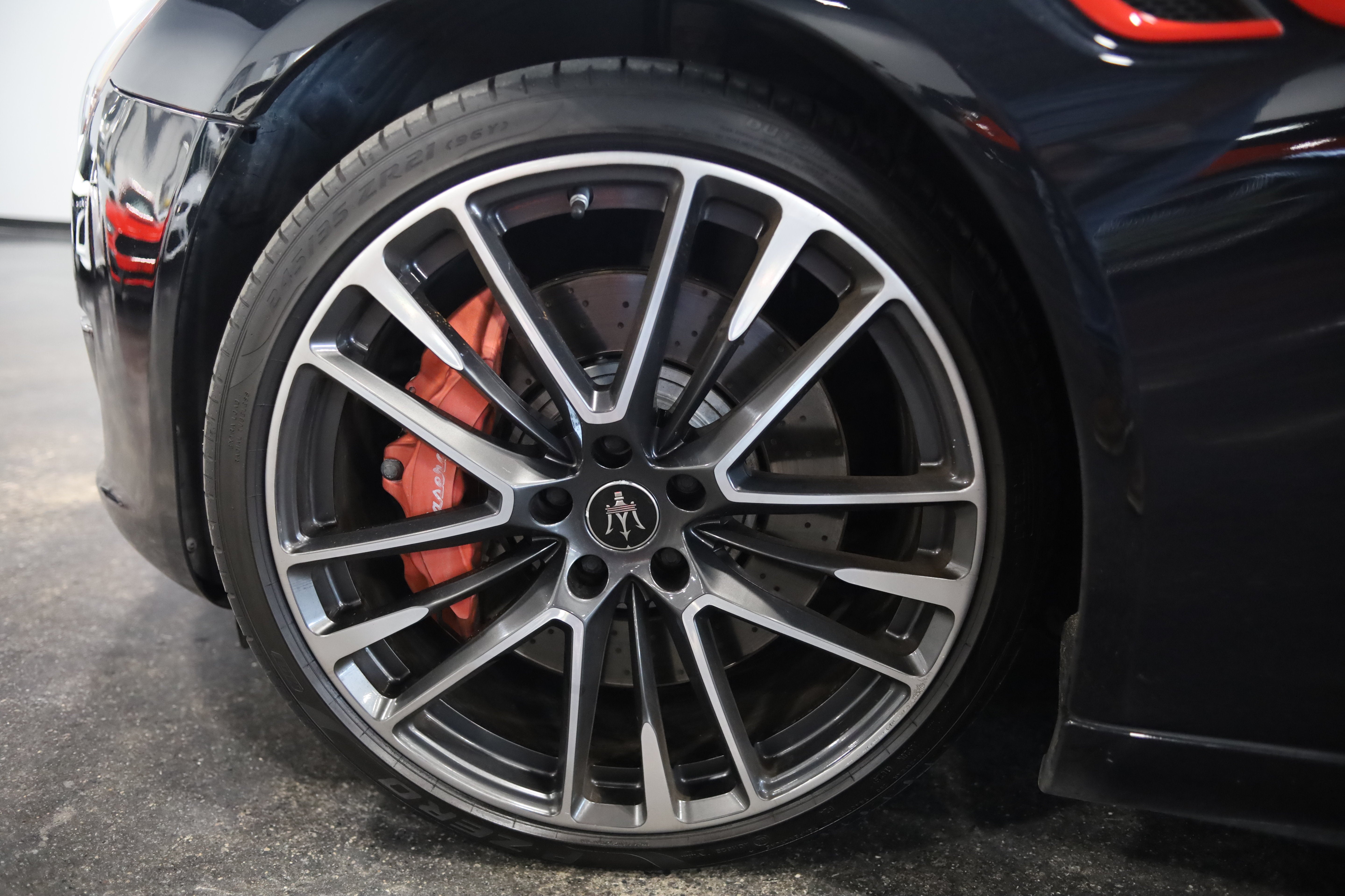 2021 Maserati Quattroporte Trofeo