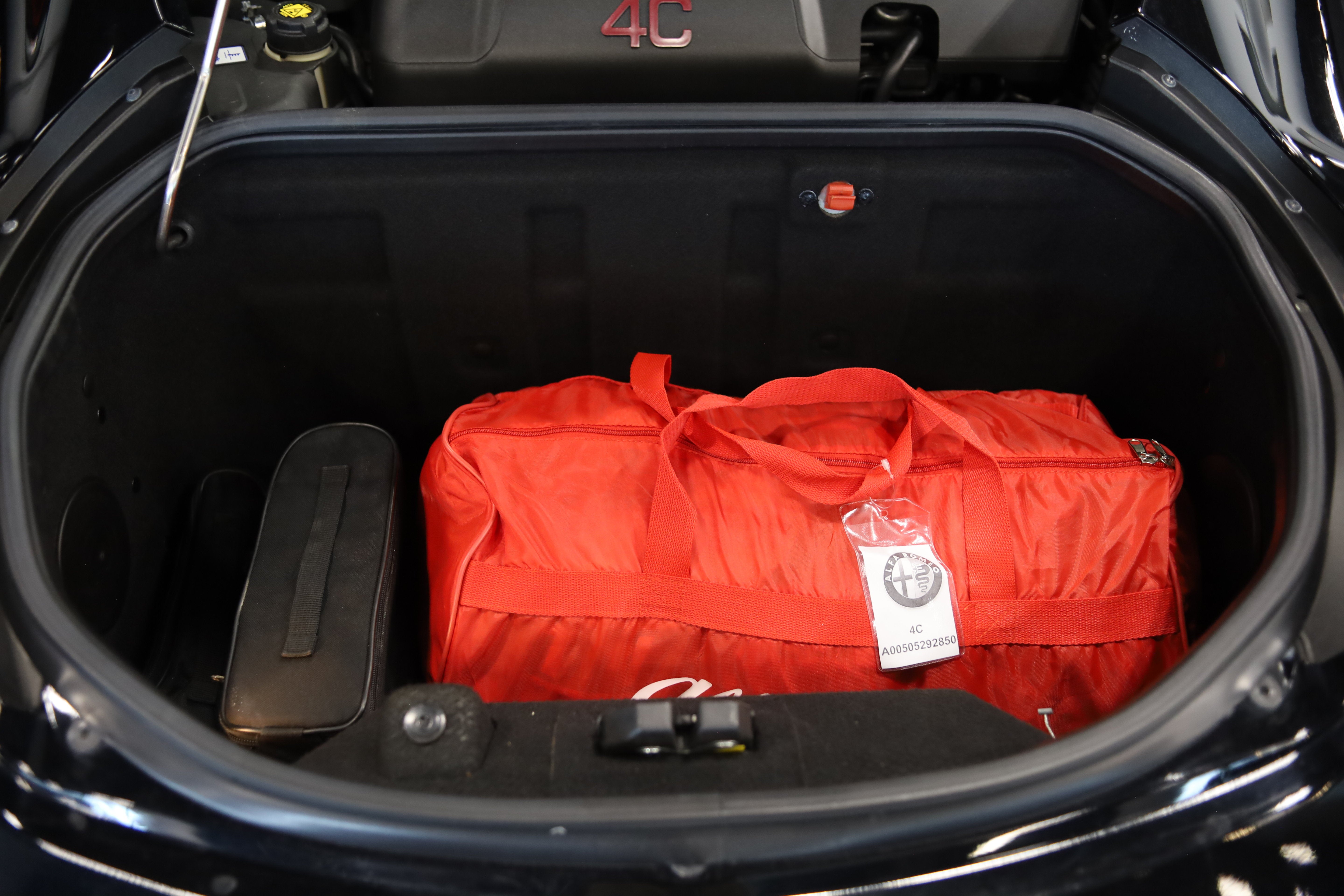 2015 Alfa Romeo 4C Base