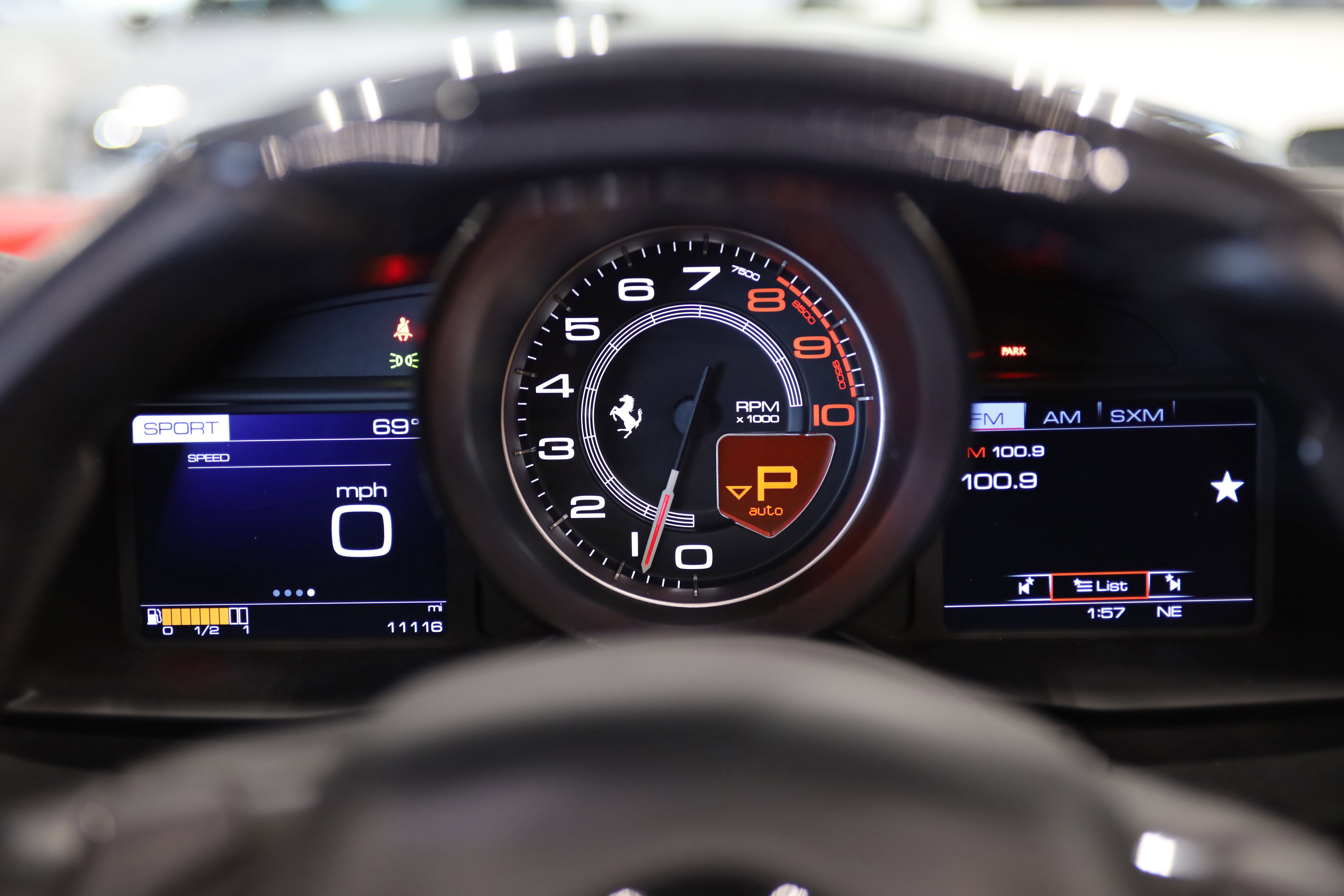 2019 Ferrari 488 Spider Base