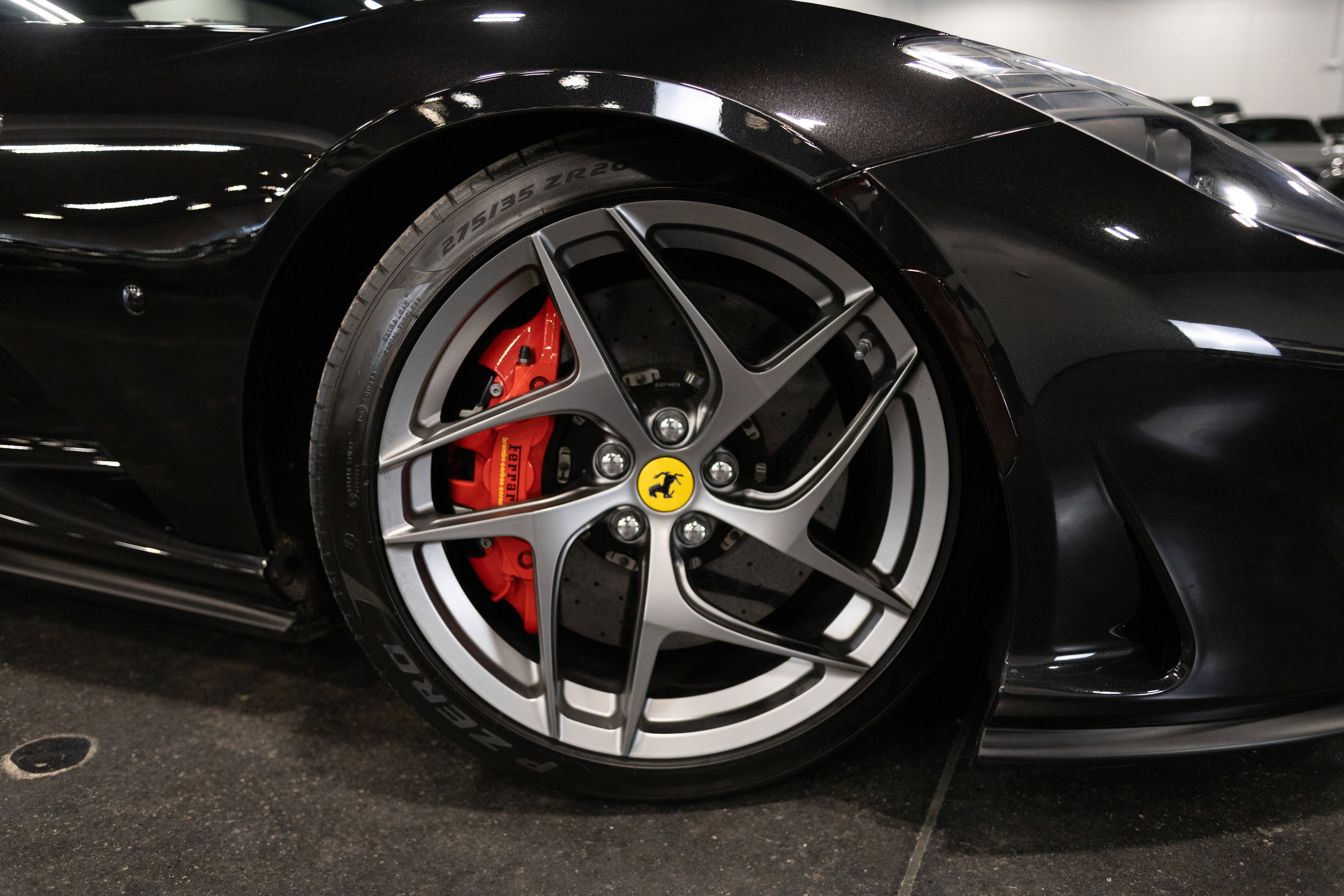 2019 Ferrari 812 Superfast Base