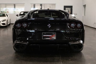 2019 Ferrari 812 Superfast Base
