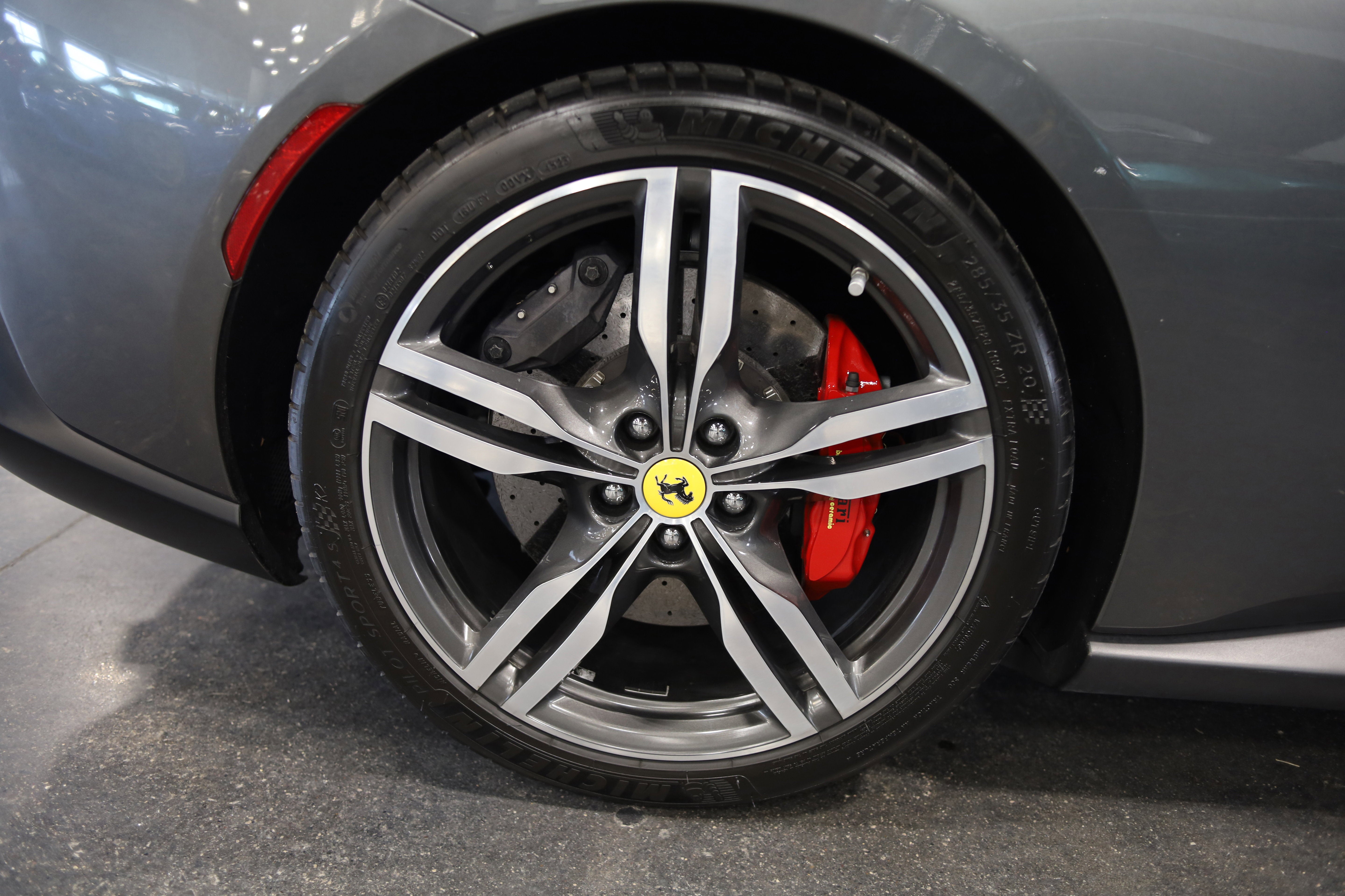 2020 Ferrari Portofino Base