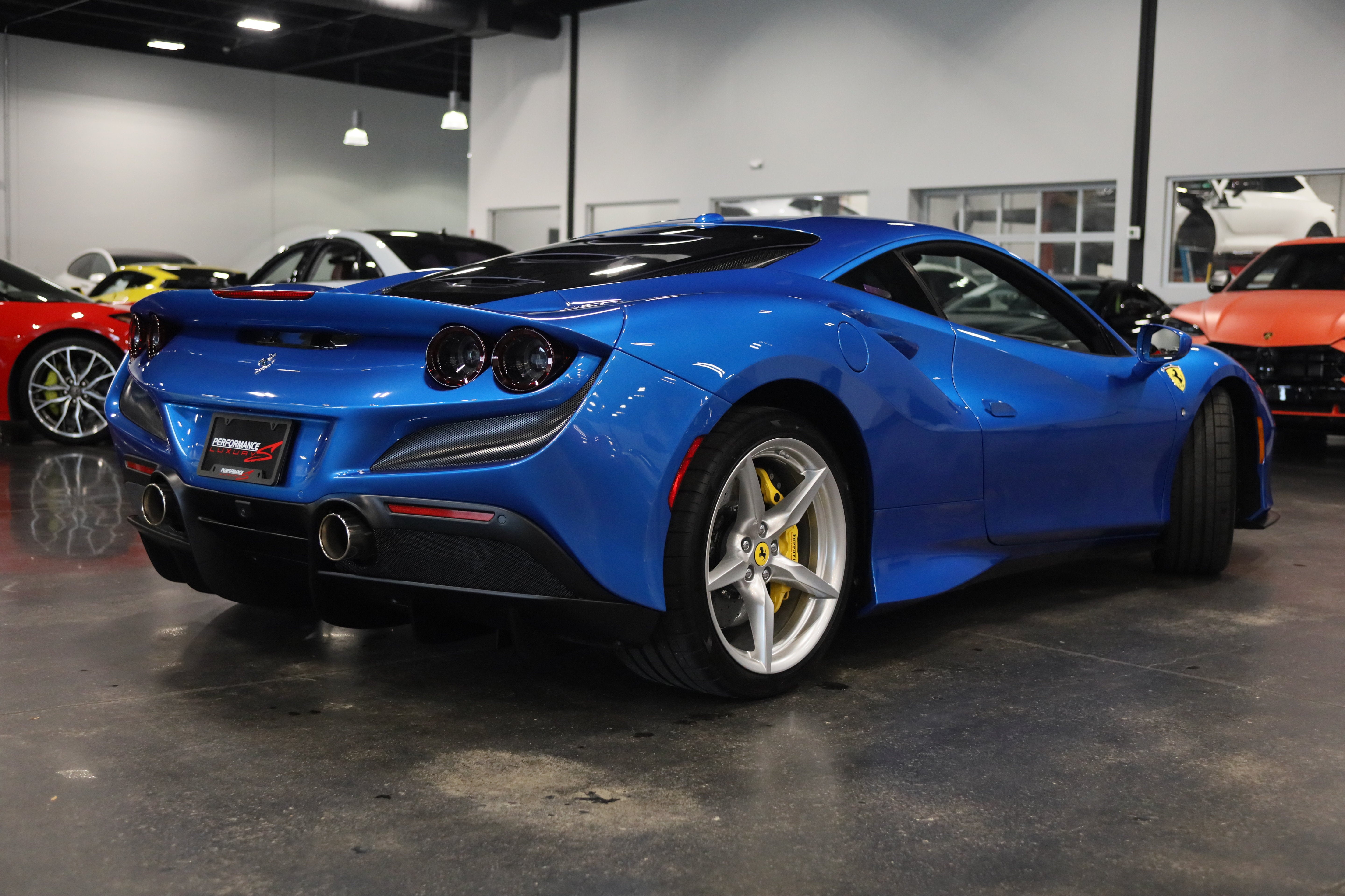 2022 Ferrari F8 Tributo Base