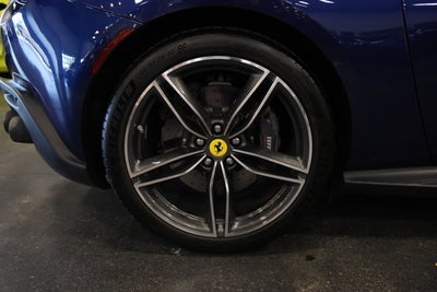 2021 Ferrari Roma Base