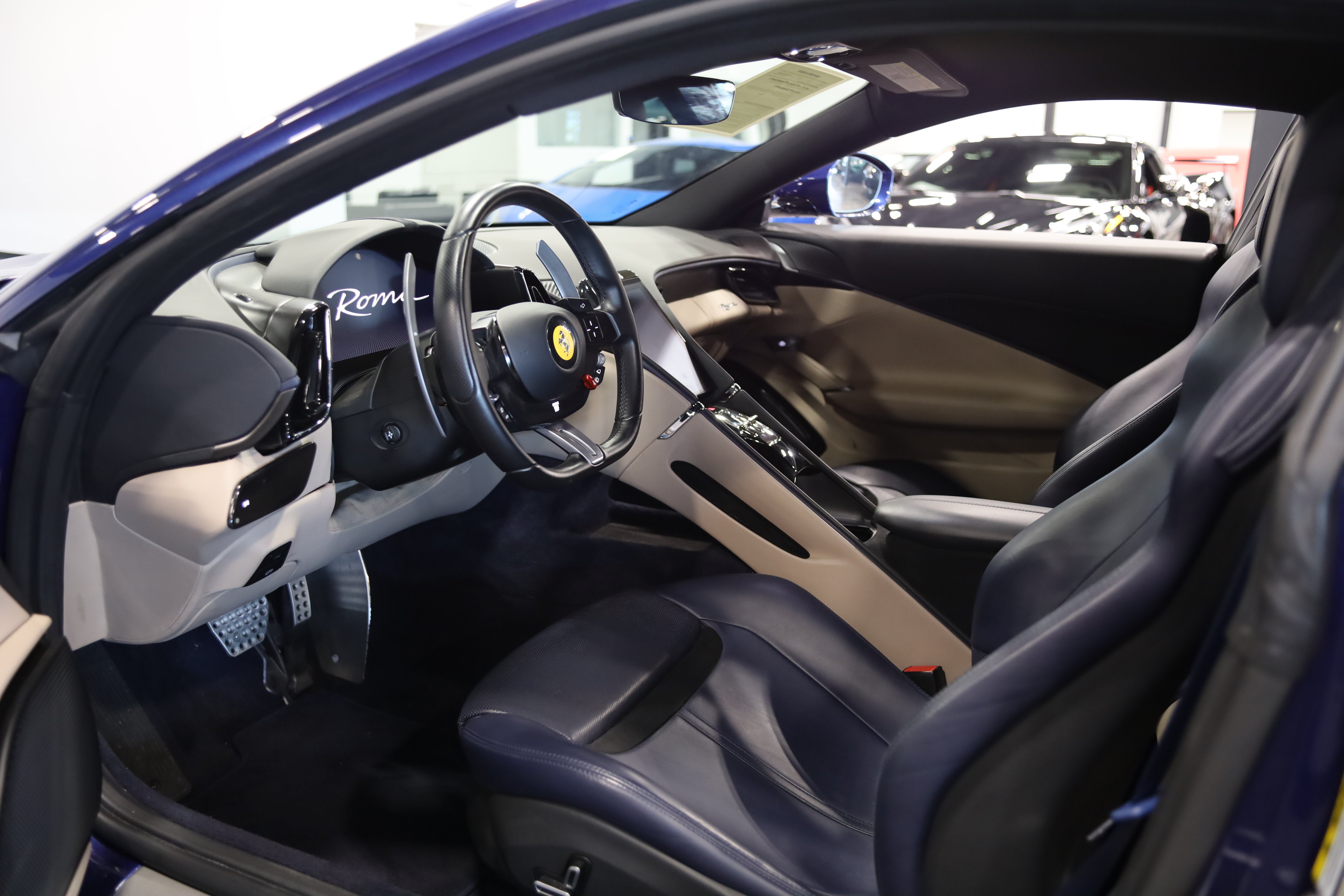 2021 Ferrari Roma Base