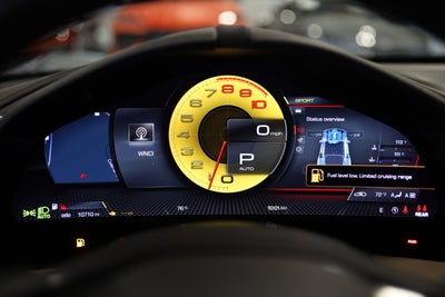 2021 Ferrari Roma Base