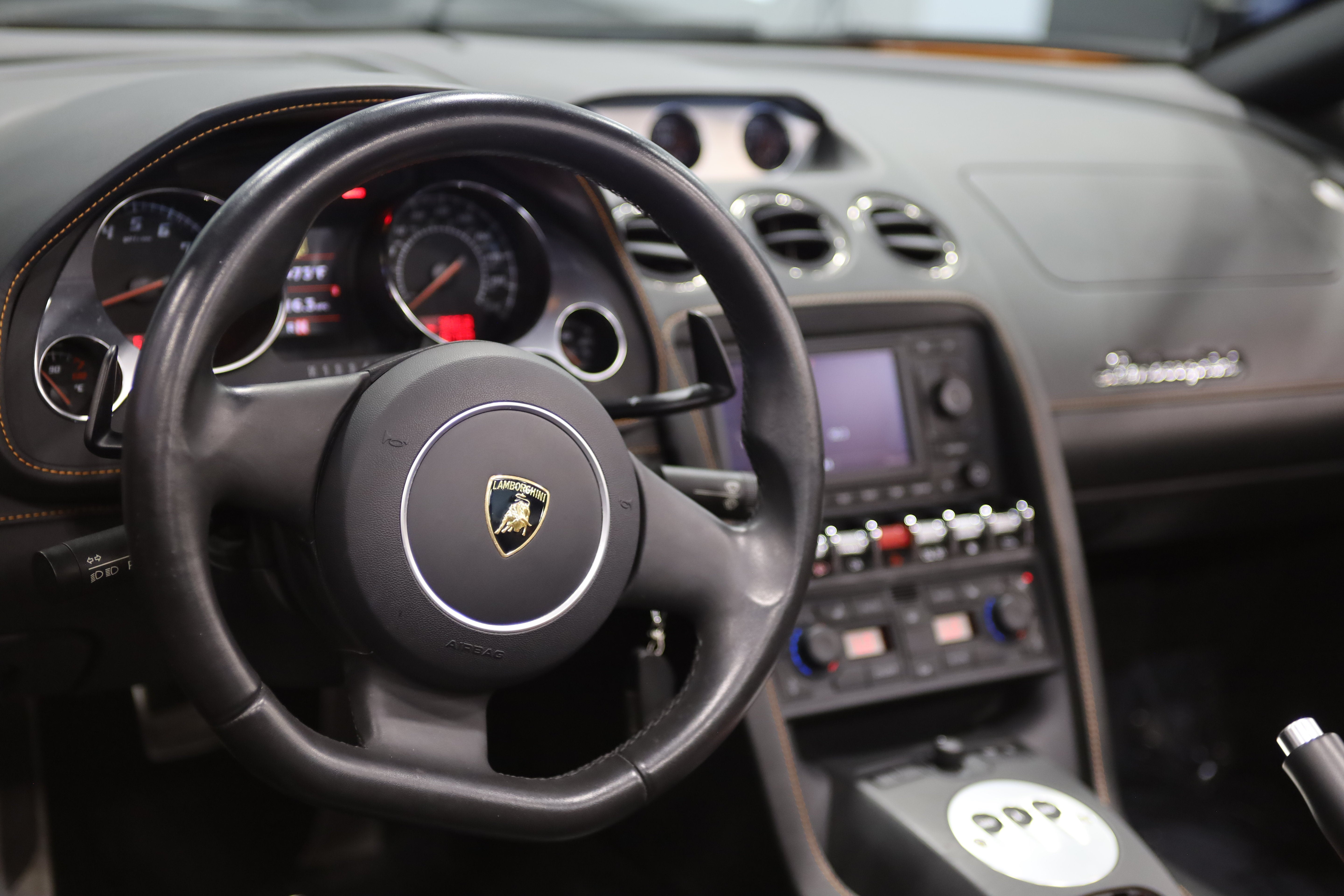 2012 Lamborghini Gallardo LP550-2