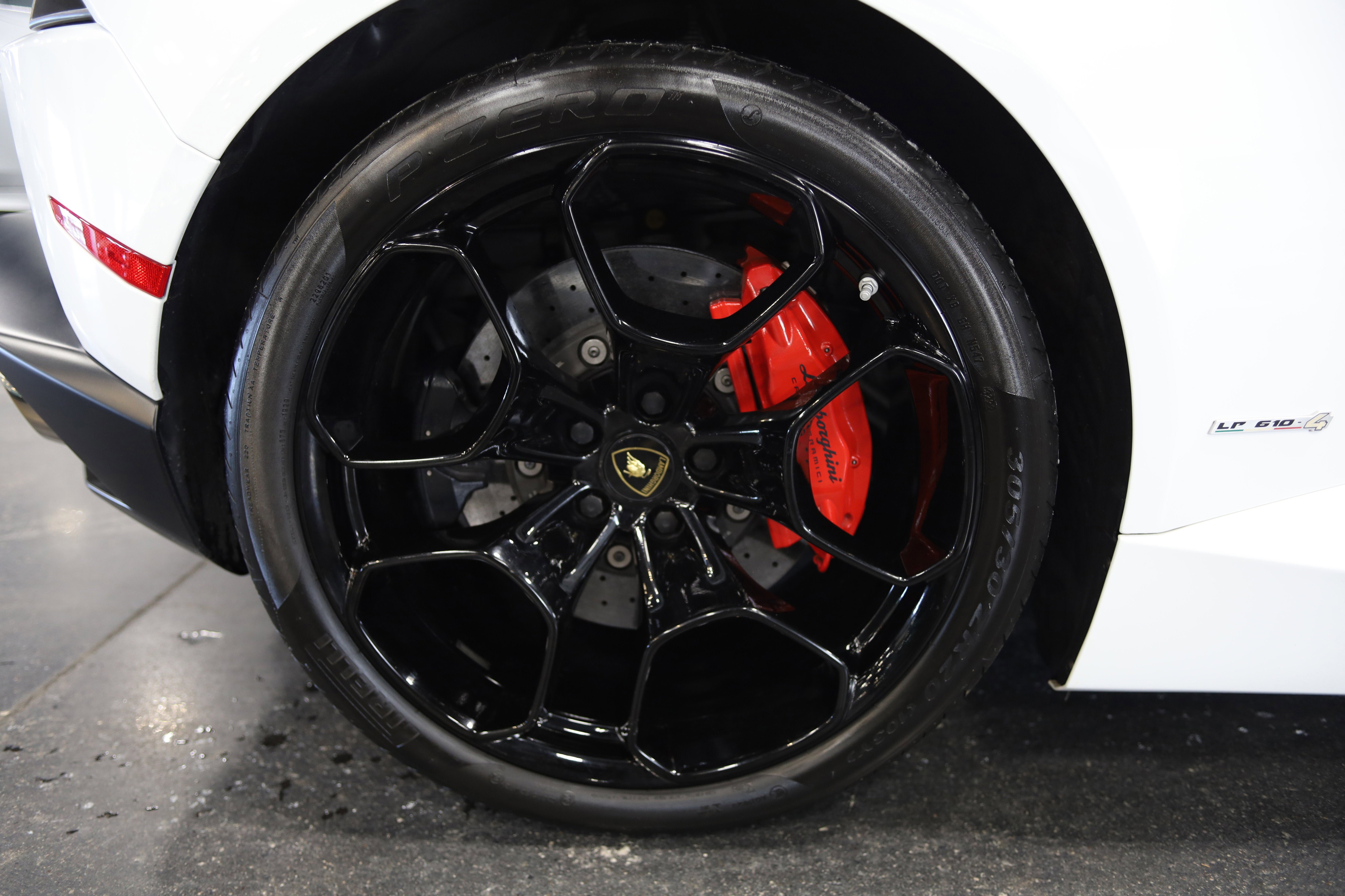 2015 Lamborghini Huracan LP610-4