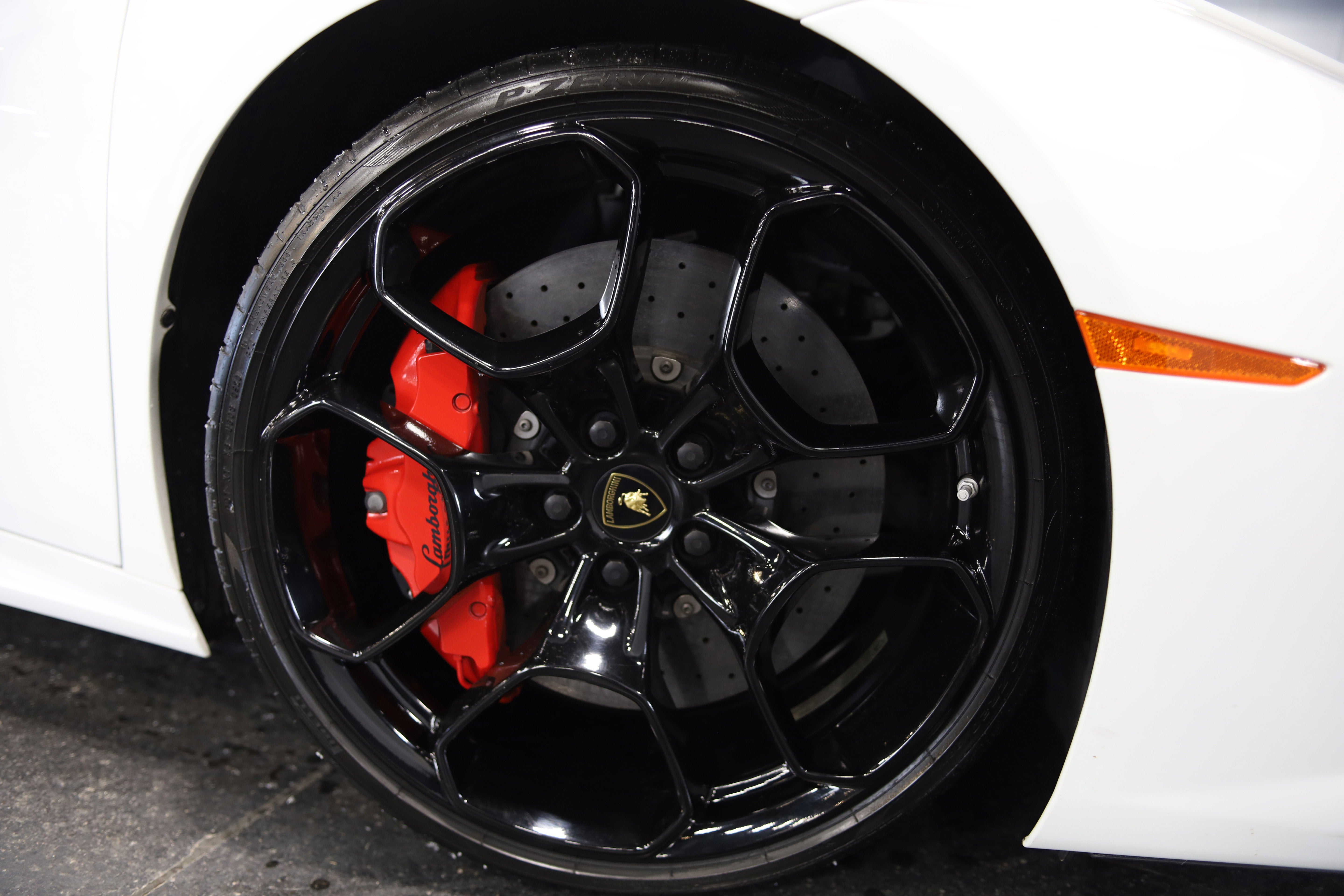 2015 Lamborghini Huracan LP610-4