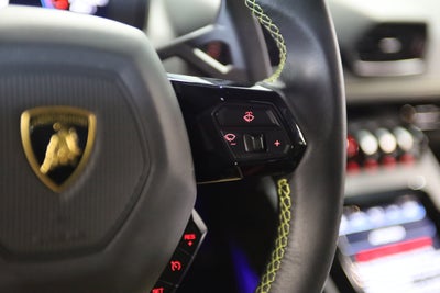 2021 Lamborghini Huracan EVO Base