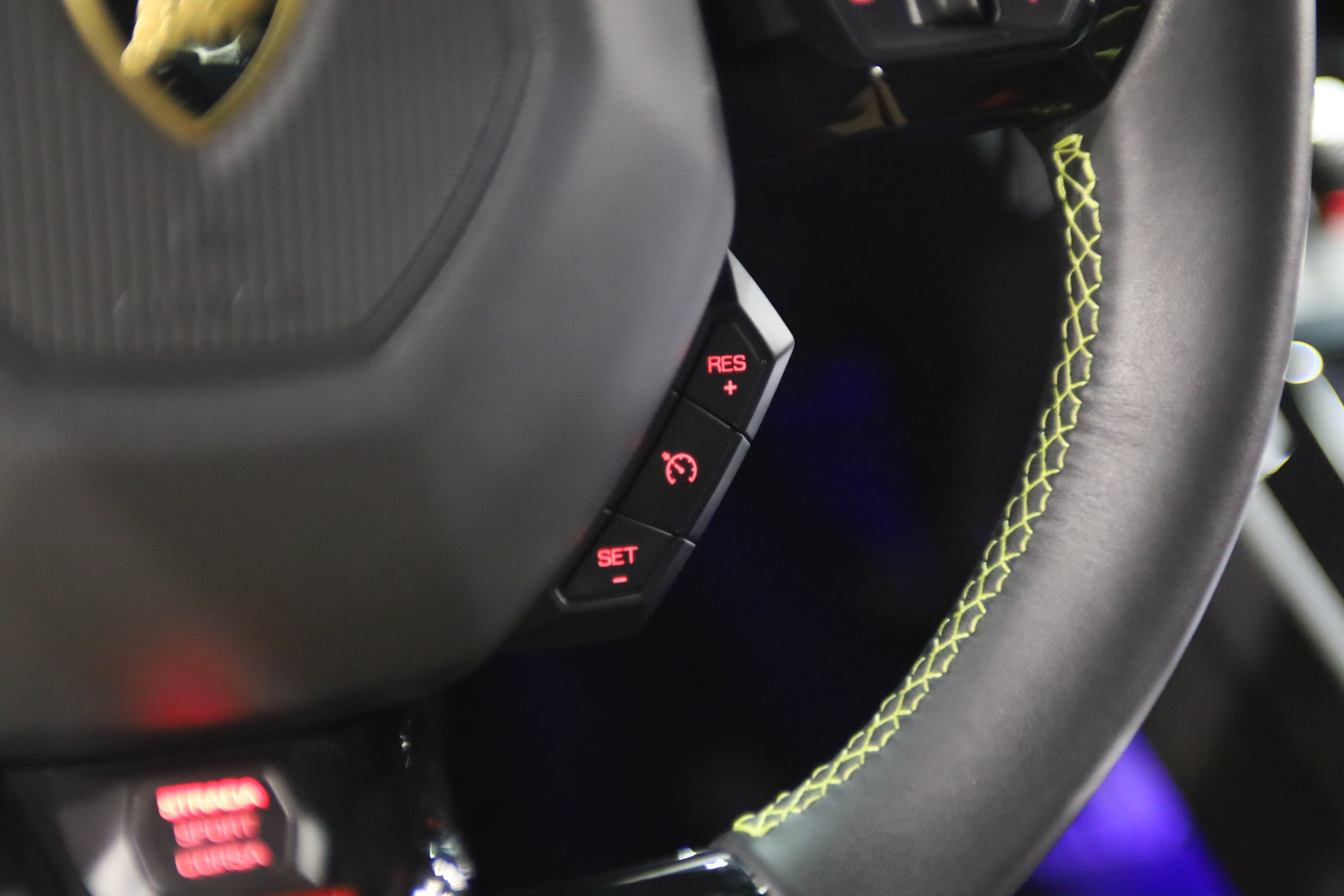 2021 Lamborghini Huracan EVO Base