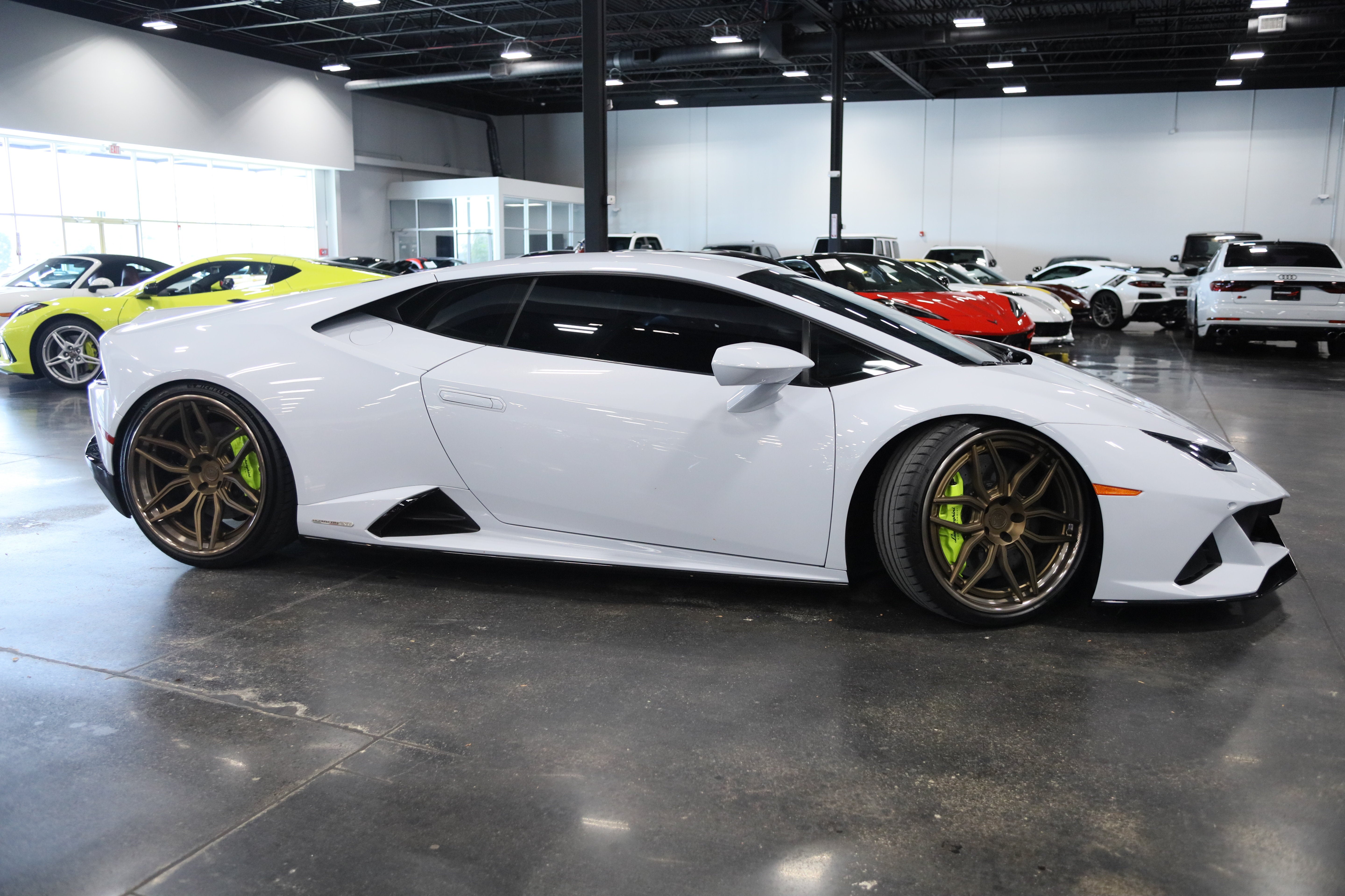 2021 Lamborghini Huracan EVO Base