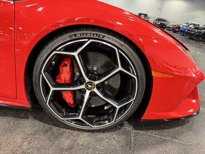 2020 Lamborghini Huracan EVO Base