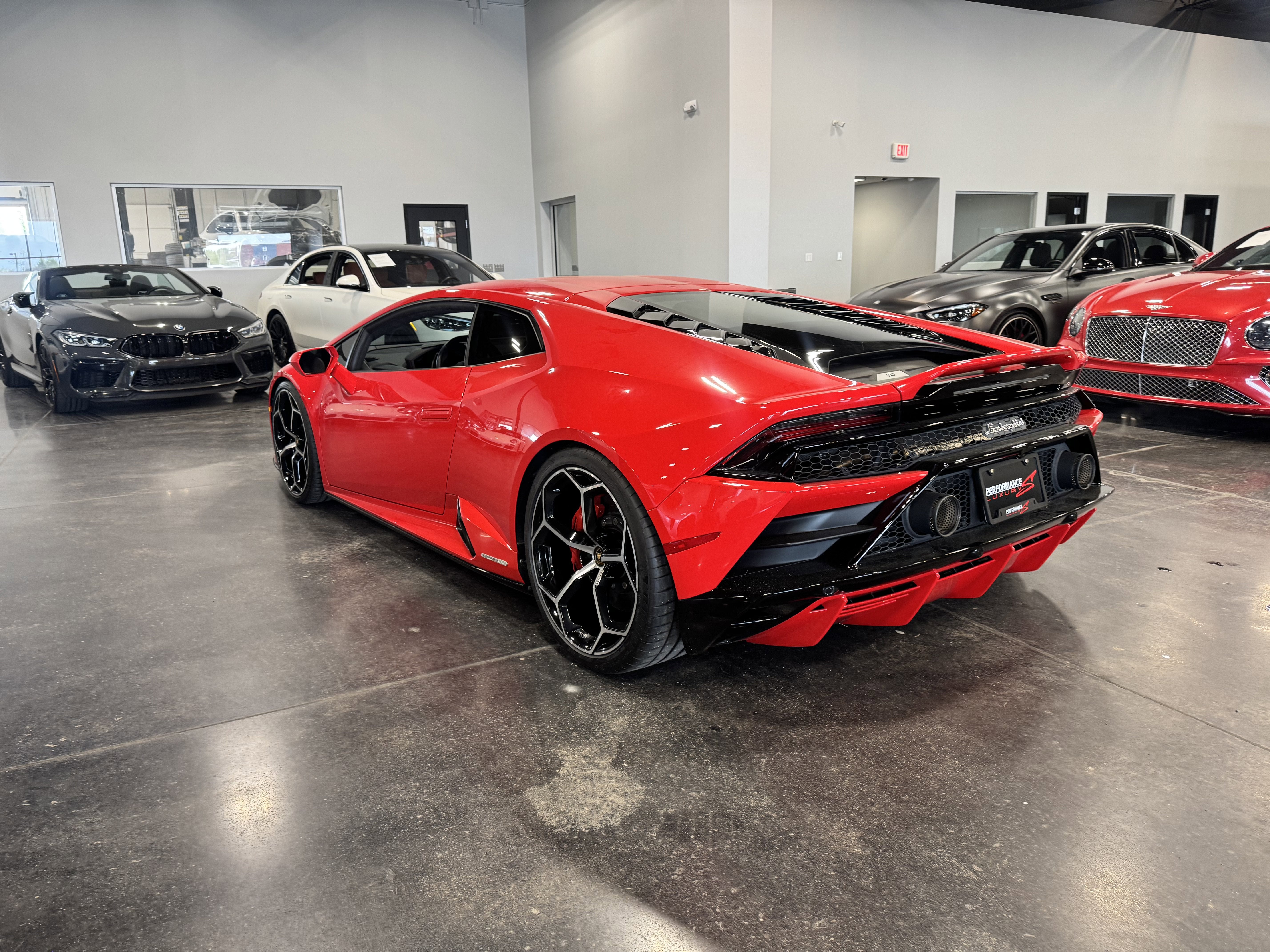 2020 Lamborghini Huracan EVO Base