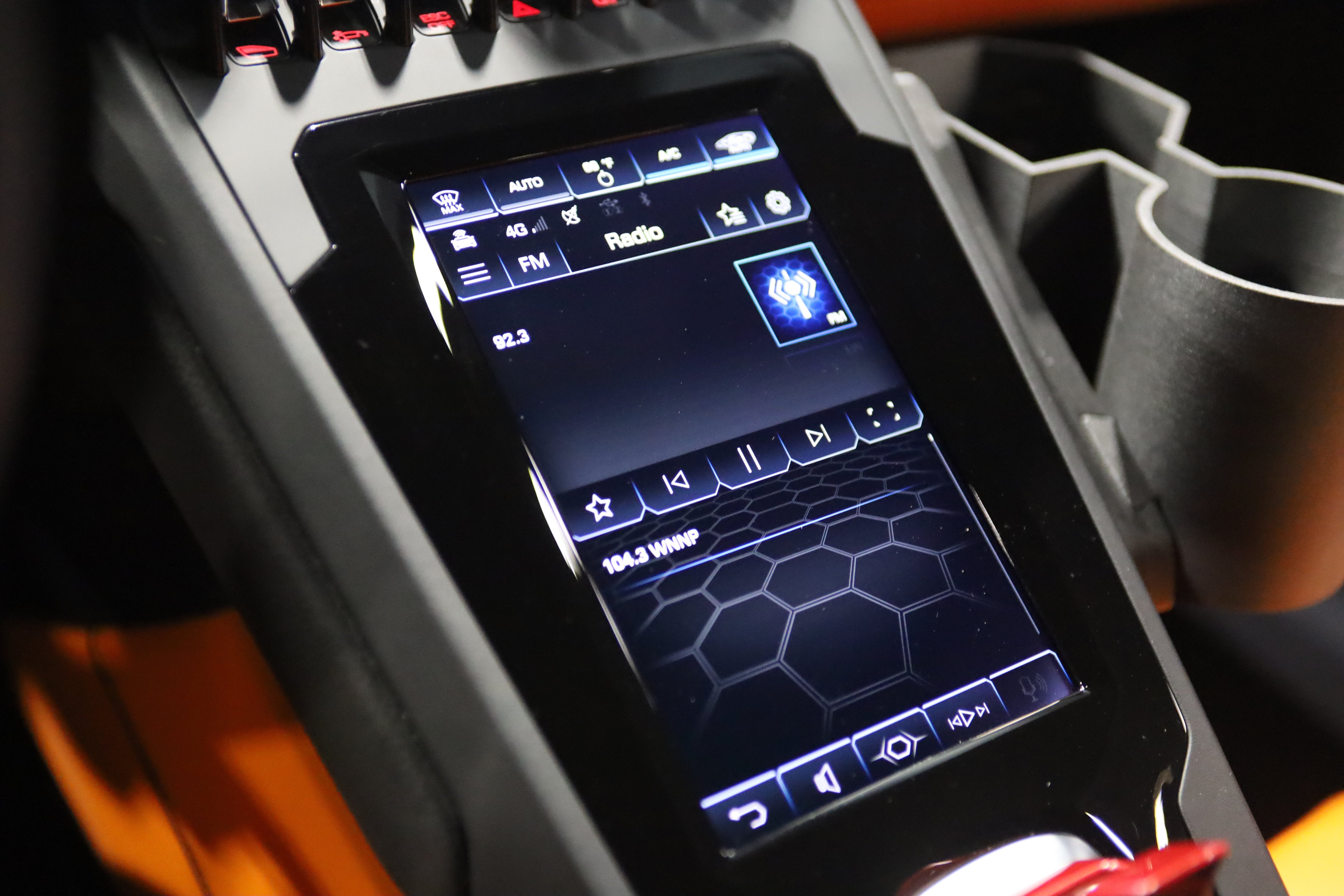 2020 Lamborghini Huracan EVO Base