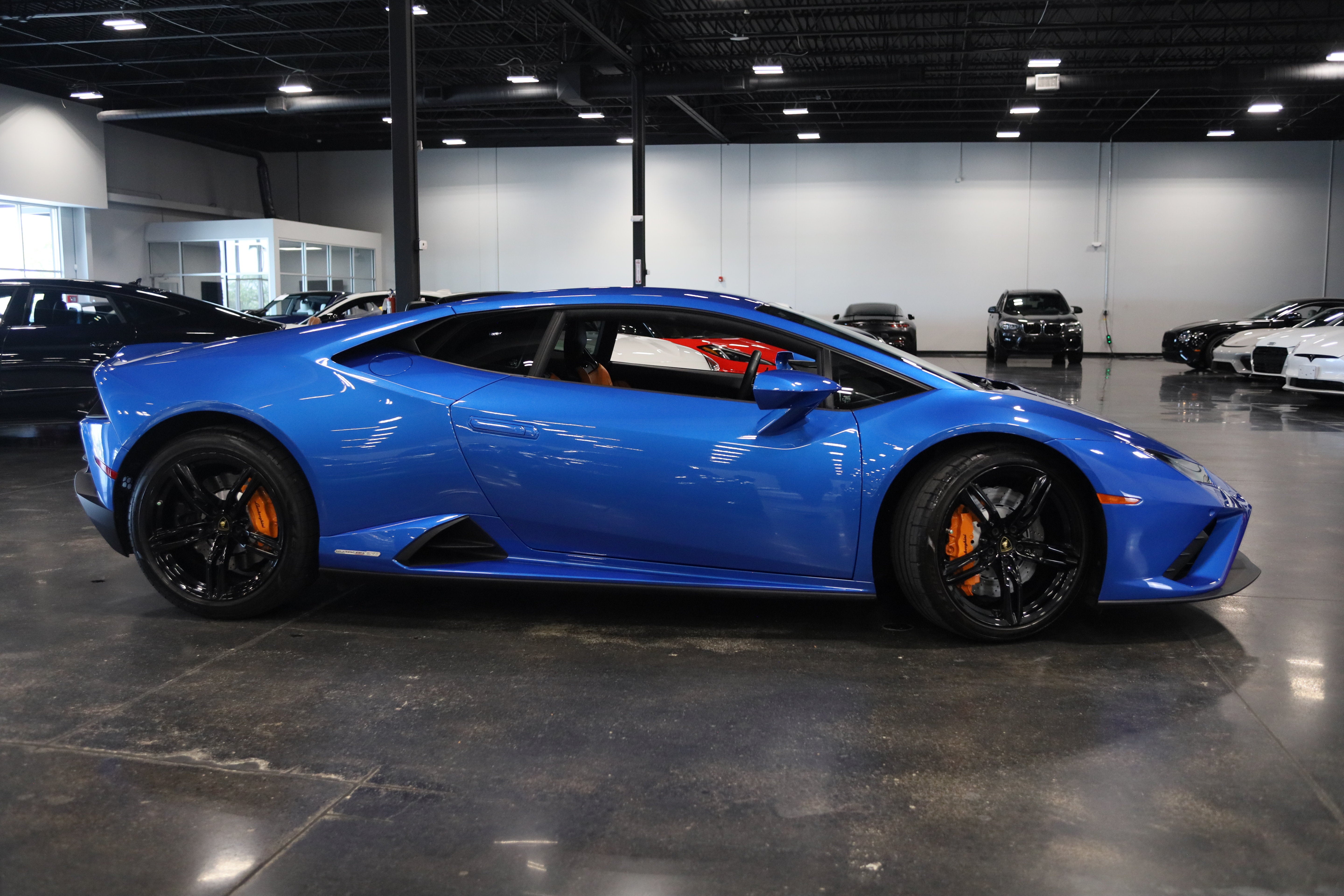 2020 Lamborghini Huracan EVO Base