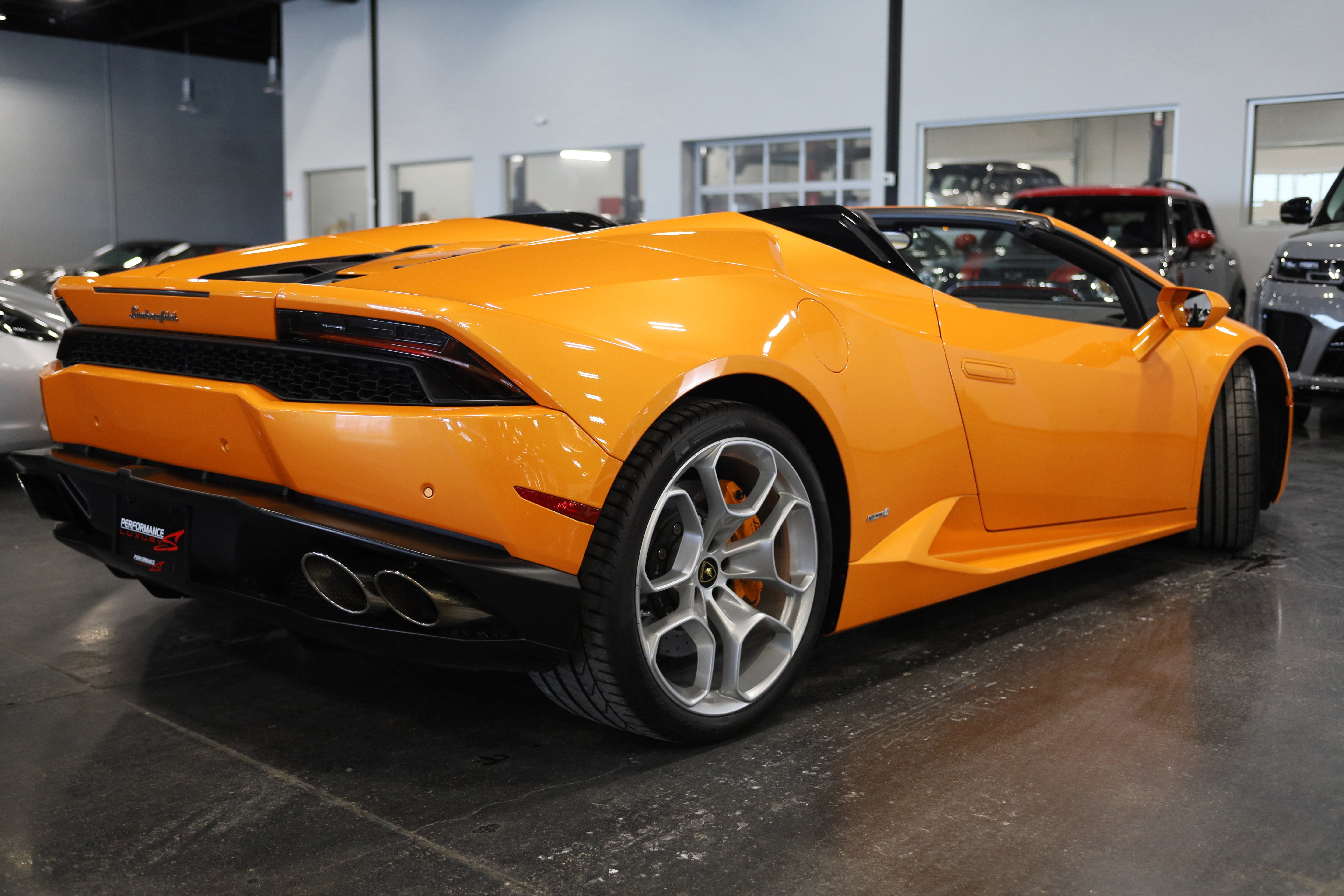 2016 Lamborghini Huracan LP 610-4 Spyder