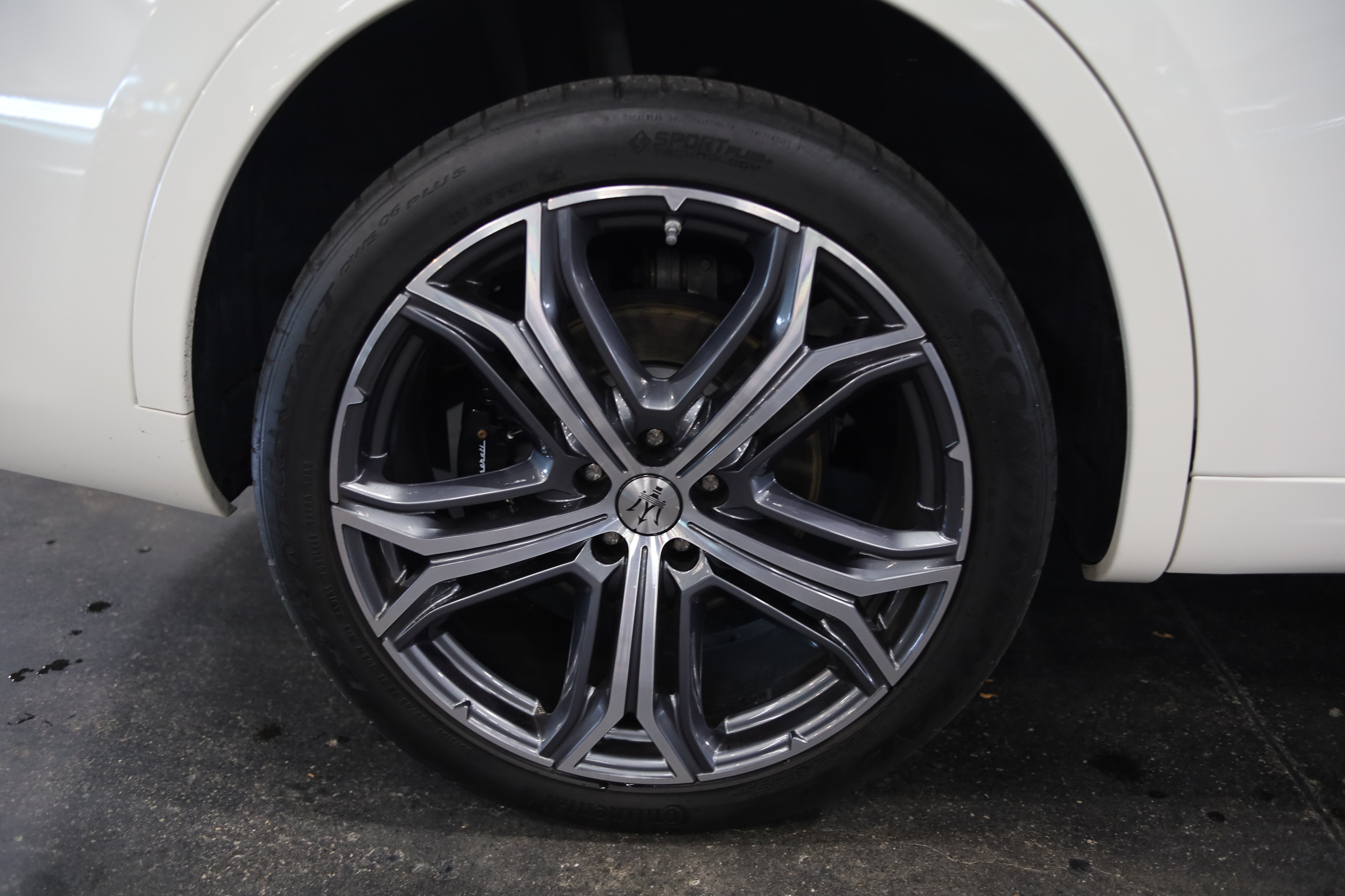 2020 Maserati Levante Base