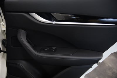 2020 Maserati Levante Base