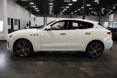 2020 Maserati Levante Base