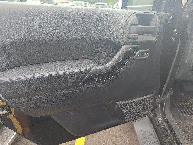 2014 Jeep Wrangler Unlimited Altitude