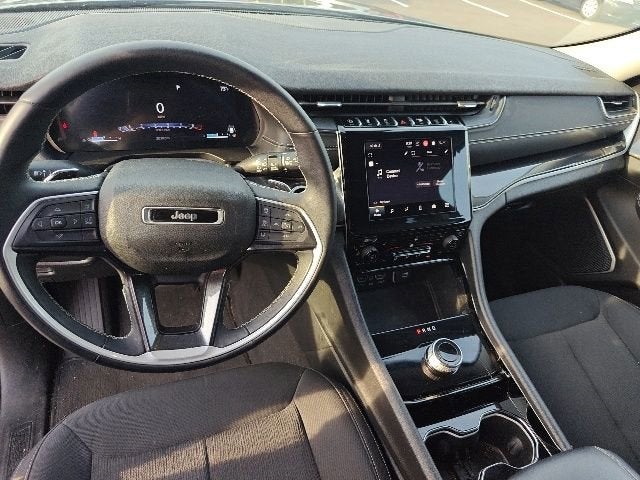 2022 Jeep Grand Cherokee Laredo