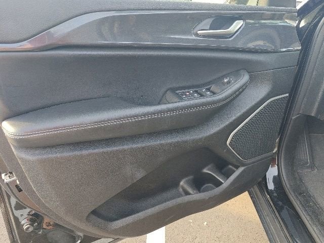 2022 Jeep Grand Cherokee Laredo