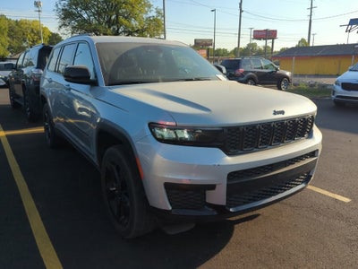 2023 Jeep Grand Cherokee L Altitude