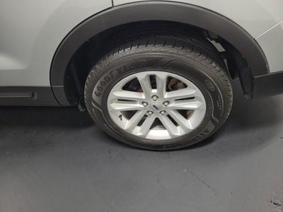 2016 Ford Explorer Base