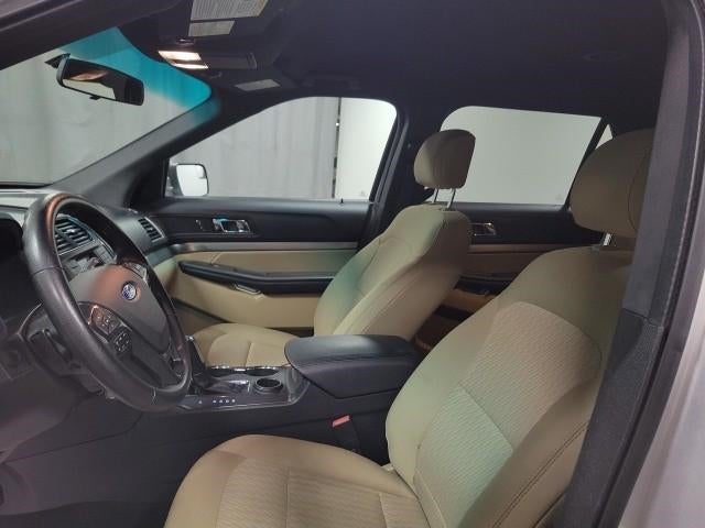 2016 Ford Explorer Base